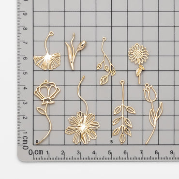 10pcs Gold Flower Leaf Charms, 18K Gold plated Brass, Dainty Earring Pendants (GB-4425)