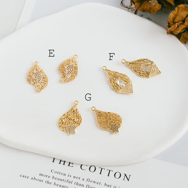 4pcs CZ Pave Gold Filigree Charms, Gold plated Brass, Earring Necklace Pendants (GB-1117)