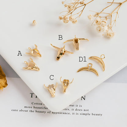 4pcs Gold/ Silver Tone OX Head Skull Charm, Ox Horn Charm, Real Gold/ Rhodium plated Brass, Buffalo Head Pendant (GB-3616)