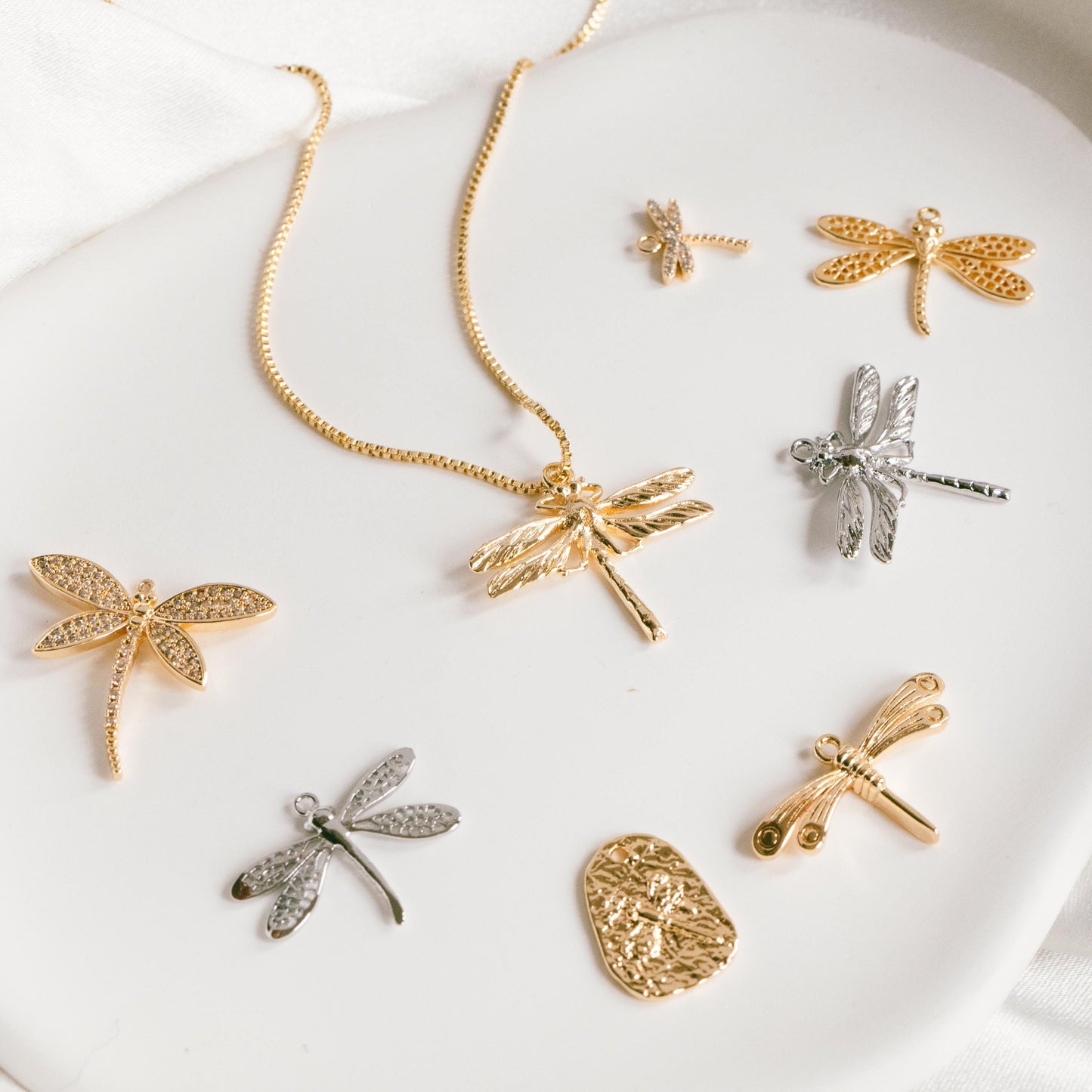 4pcs Dragonfly Charms for Crafting and Jewelry Design (GB-3196)