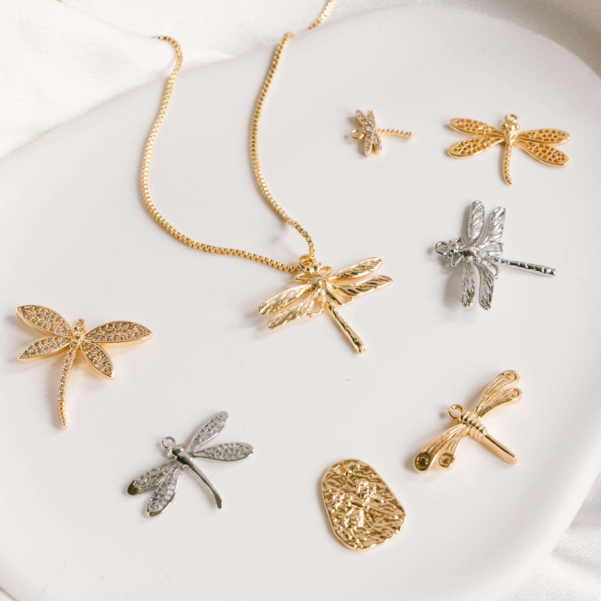 4pcs Dragonfly Charms for Crafting and Jewelry Design (GB-3196)