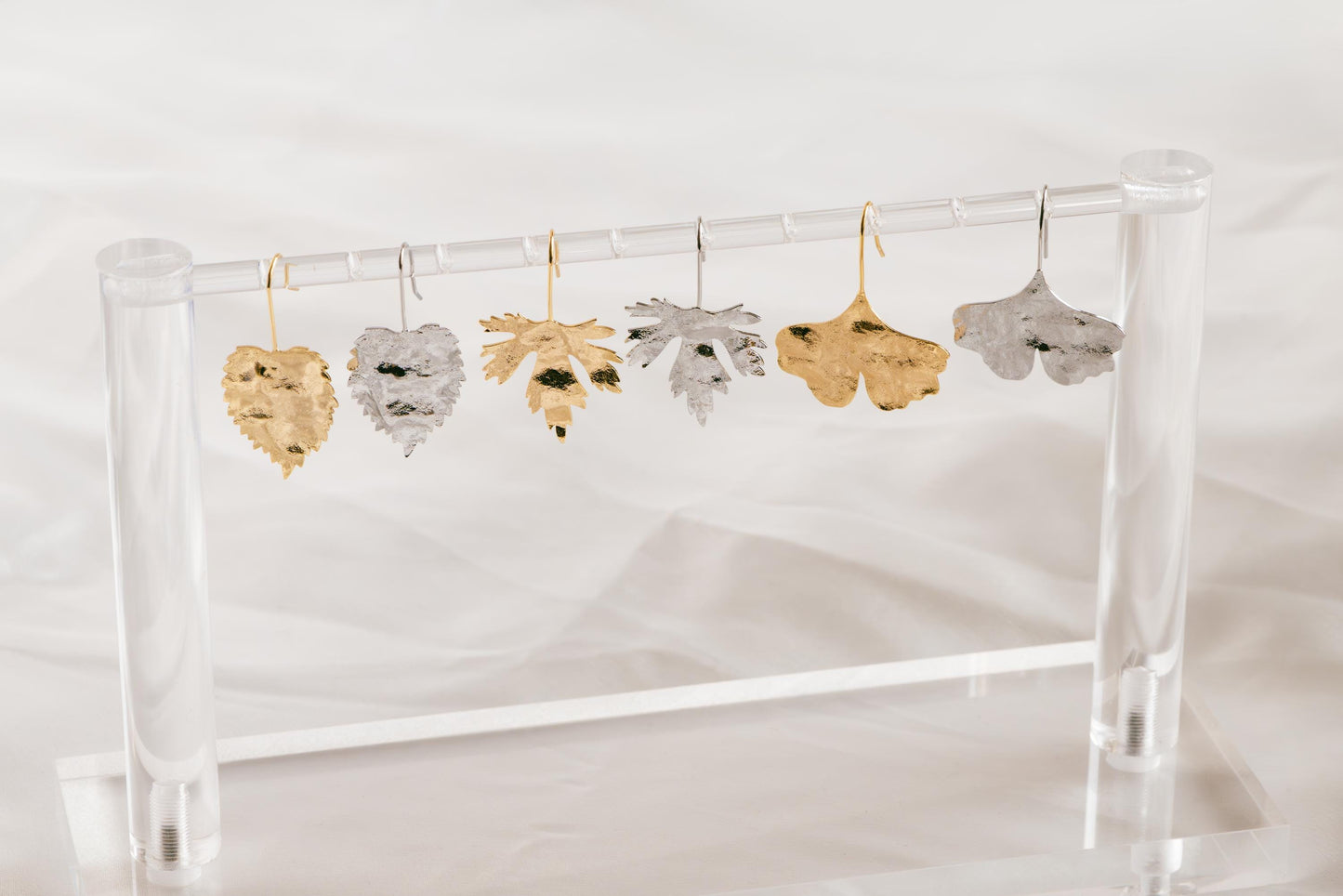 4pcs Gold/ Silver Tone Leaf Ear Hooks, Simple Earwires Earring Components (GB-3323)