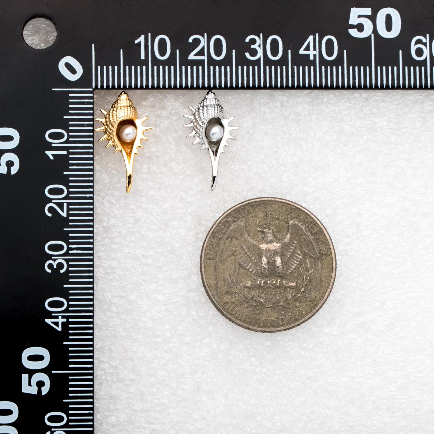 4pcs Faux Pearl Pave Gold/ Silver Tone Shell Earrings, Gold/ Rhodium plated Brass Seashell Stud Earrings (GB-4652)