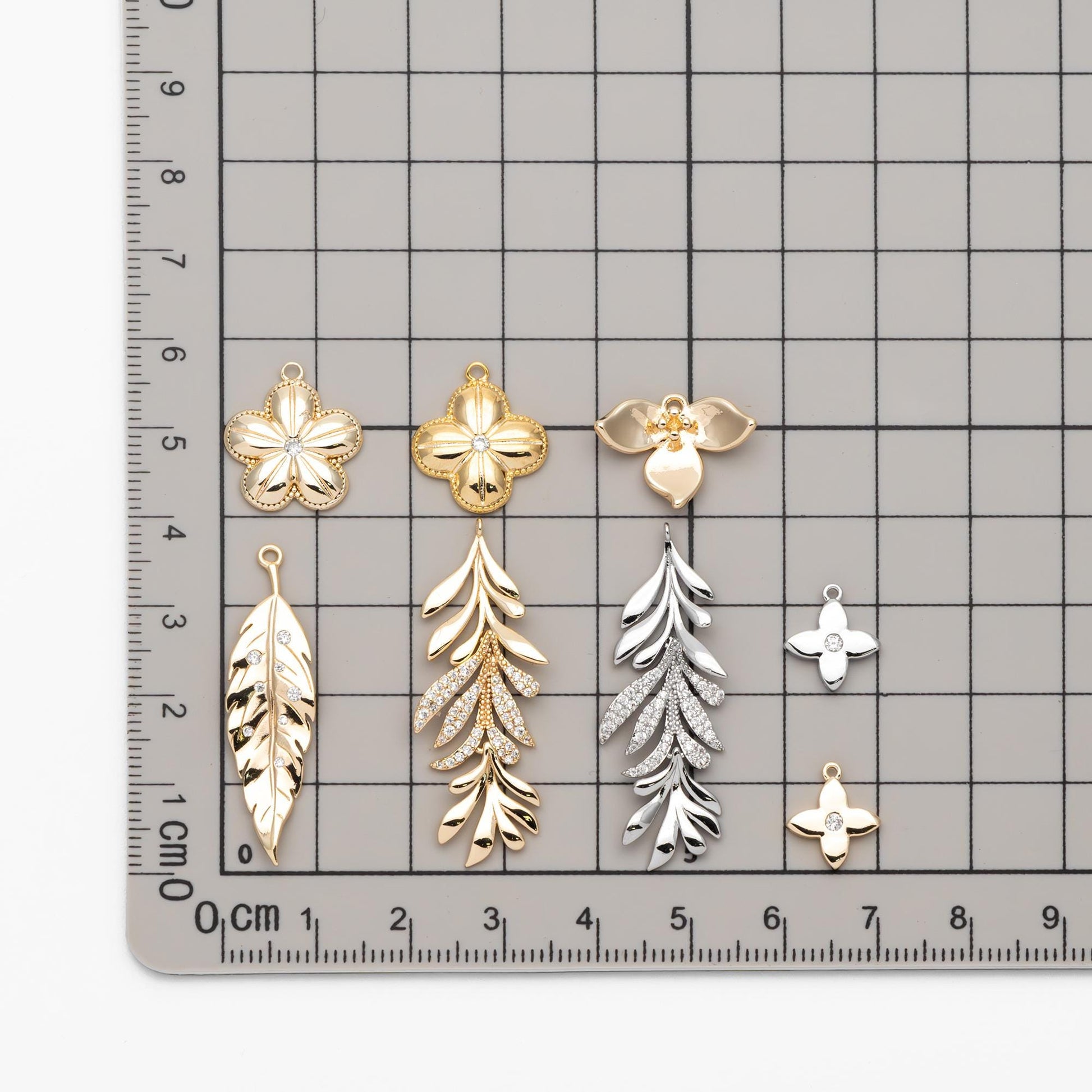 4pcs Gold/ Silver Tone CZ Pave Flower Leaf Charms , Real Gold/ Rhodium plated Brass, Dainty Earring Pendants (GB-978)
