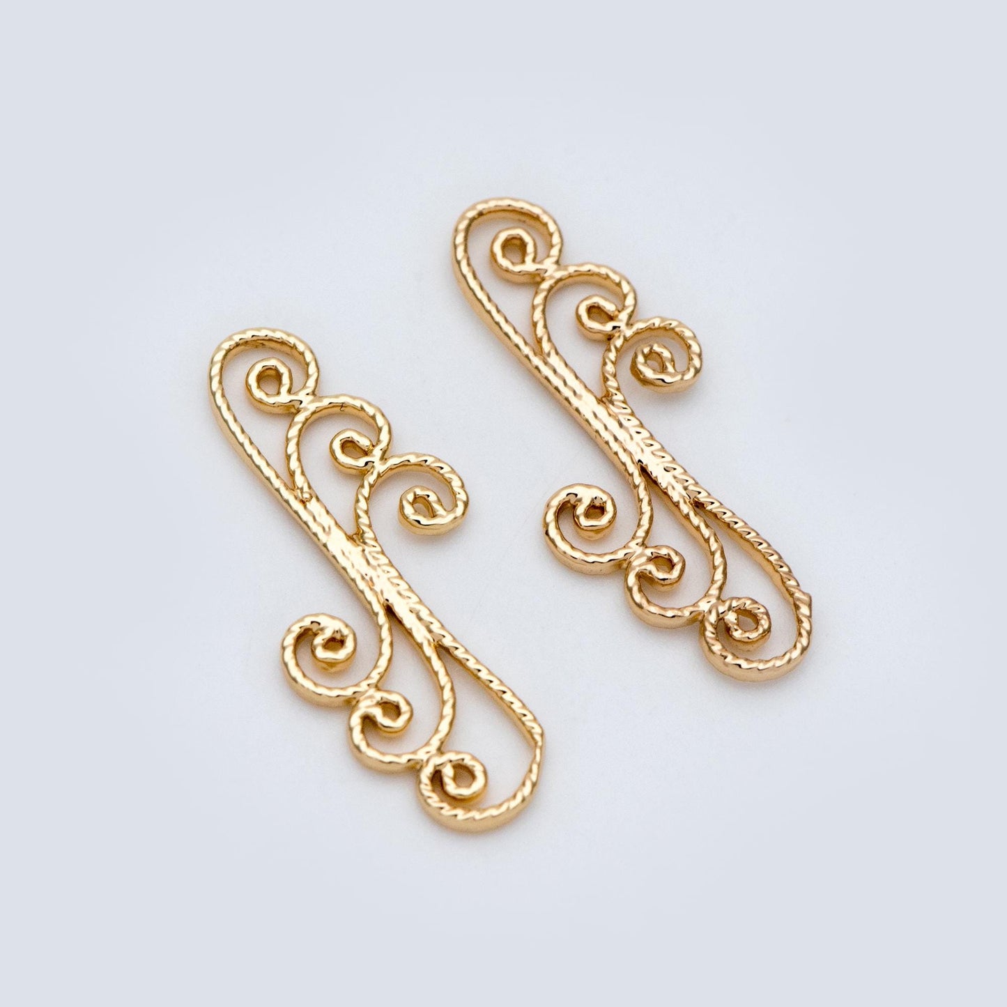 10pcs Gold Filigree Flower Charm Pendants, Gold plated Brass, Jewelry Making, Diy Material, Jewelry Supplies (GB-114)