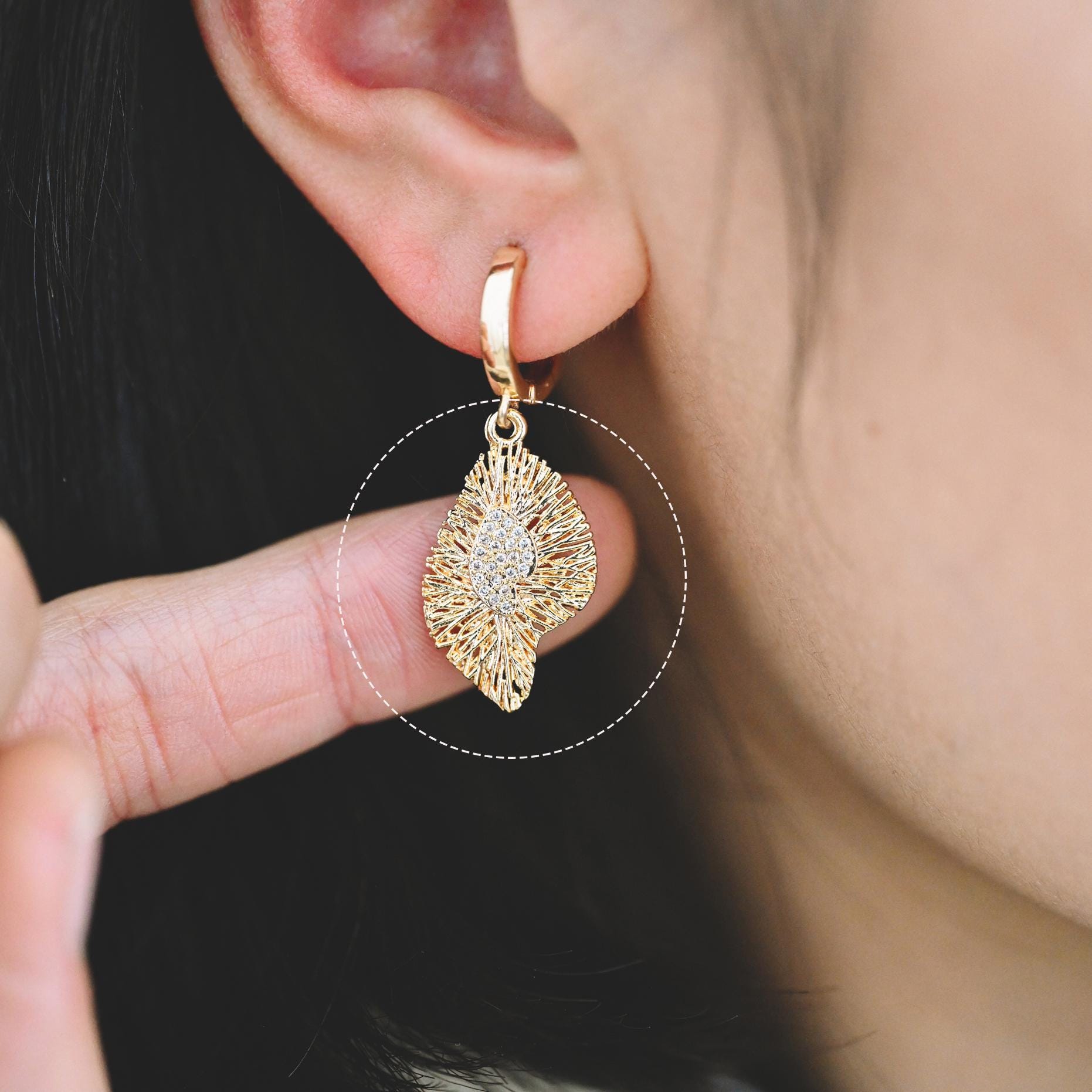 4pcs CZ Pave Gold Filigree Charms, Gold plated Brass, Earring Necklace Pendants (GB-1117)