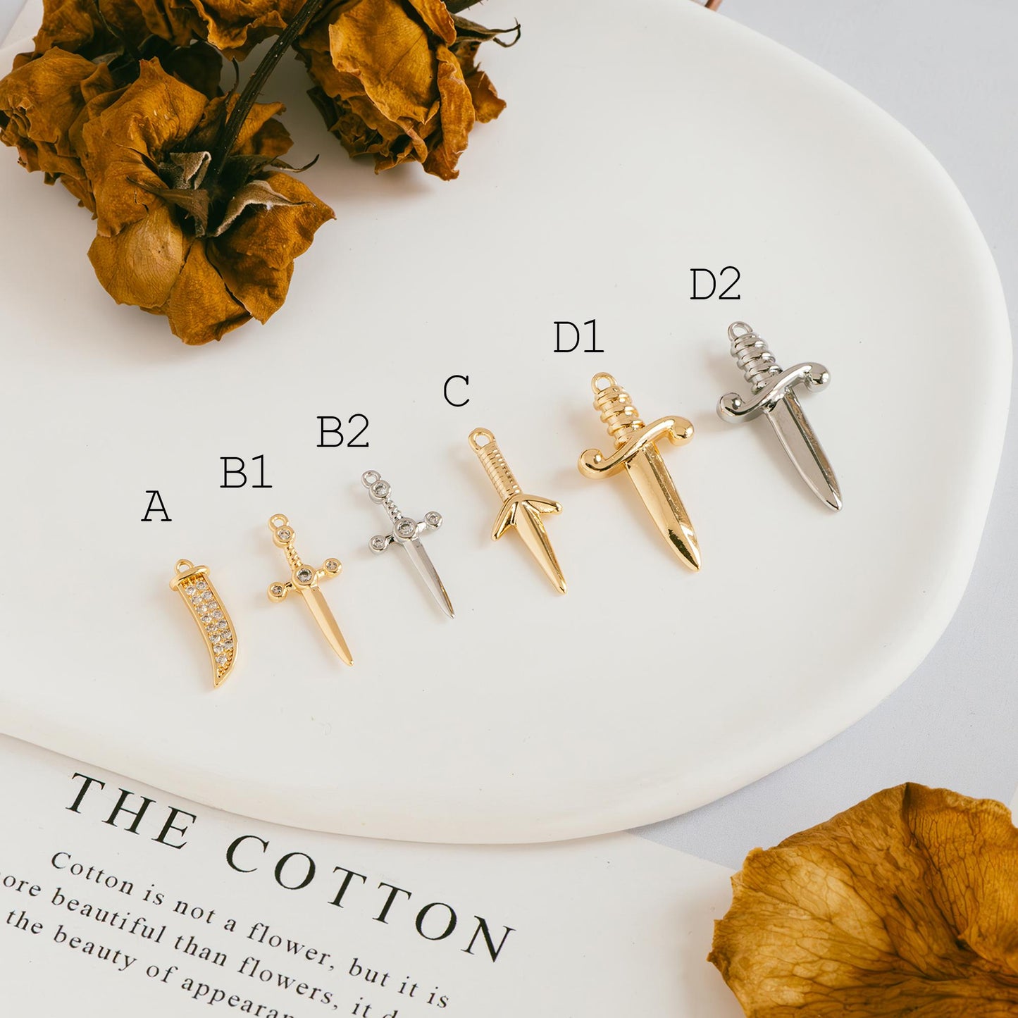 10pcs Gold/ Silver Tone Dirk Charm, Weapon Charm, Sword Charm, Dagger Charm (GB-2185)