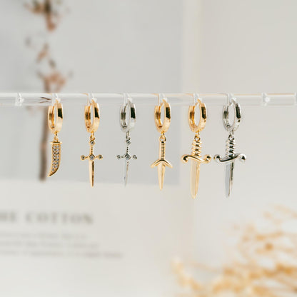 10pcs Gold/ Silver Tone Dirk Charm, Weapon Charm, Sword Charm, Dagger Charm (GB-2185)