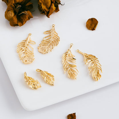 4pcs Gold Feather Charms, 18K Gold plated Brass Feather Pendants, Lead Nickel Free (GB-858)