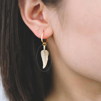 4pcs CZ pave Gold Leaf Charms, 18K Gold plated Brass, Dainty Feather Pendants (GB-2310)