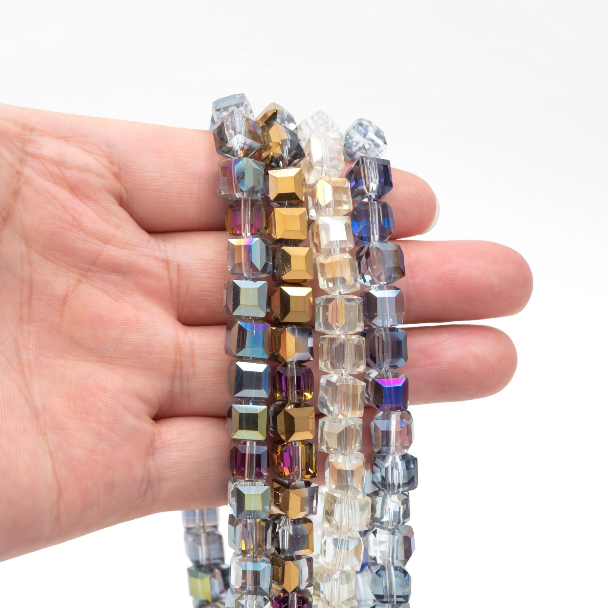95pcs Cube Glass Crystal Faceted Beads 8mm, (#FZ-08)