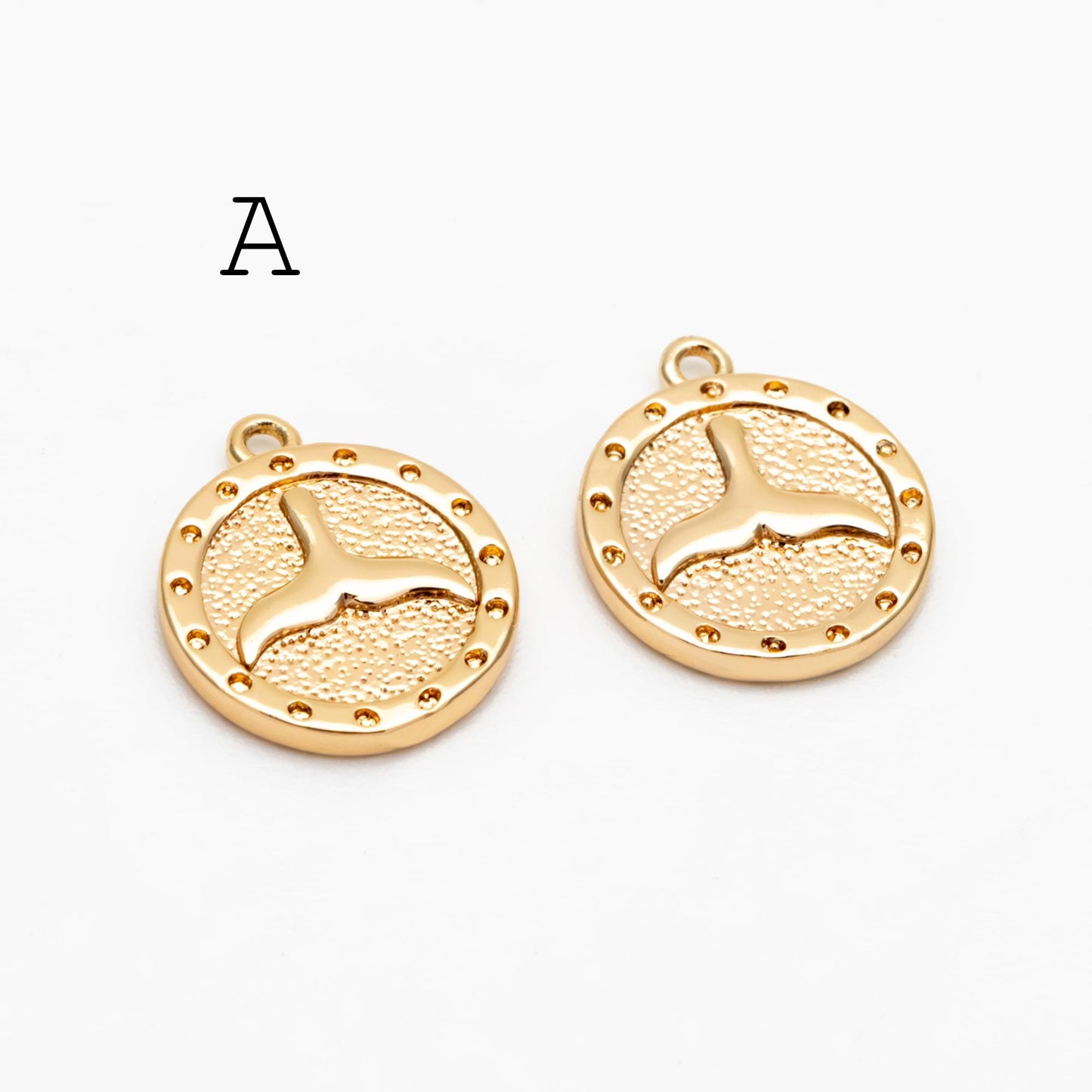 4pcs Gold Whale Tail Charms , Real Gold plated Brass, Mermaid Tail Pendants (GB-1156)