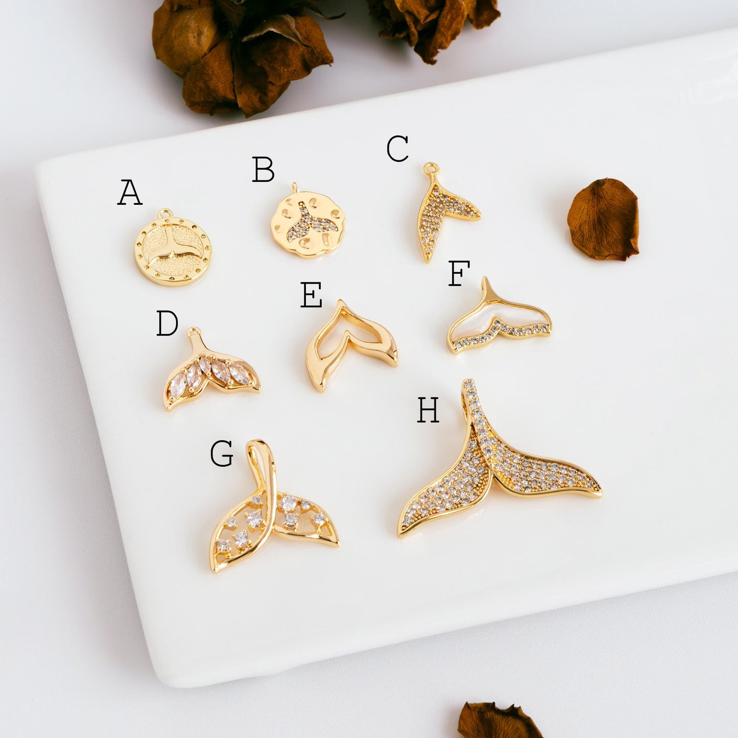 4pcs Gold Whale Tail Charms , Real Gold plated Brass, Mermaid Tail Pendants (GB-1156)