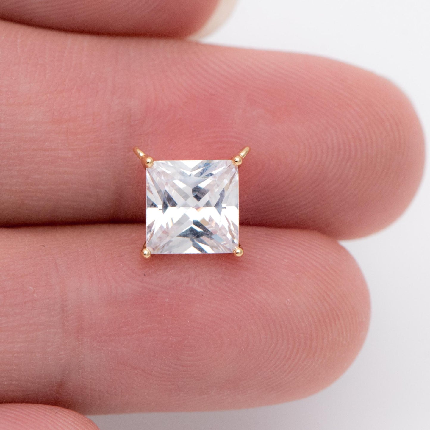 4pcs CZ Pave Gold Round/ Heart/ Rhombus Connectors, Gold Geometric Necklace Pendants (GB-215)