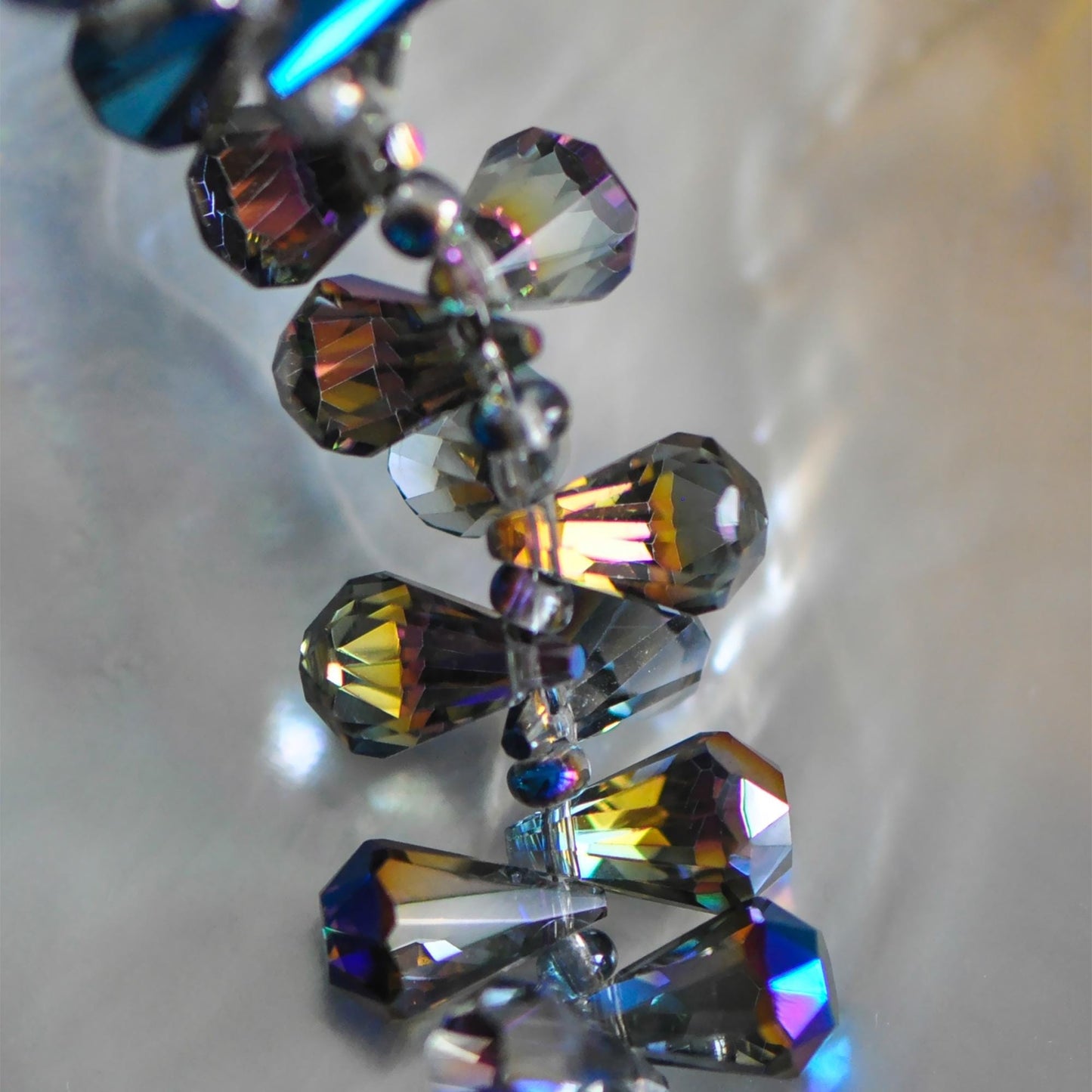 95pcs Unique Teardrop Crystal Glass Faceted Beads 15x9mm, Sparkly Montana Blue (TS-74)