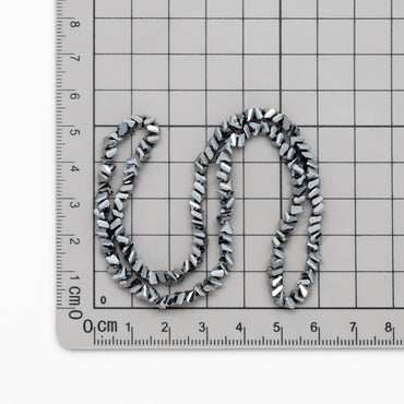 Crystal Triangle Spacer Beads 4mm, Faceted Glass Triangle Beads, (TS-92)/ 115 beads