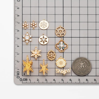 4pcs CZ Pave Snowflake Charms, Rhinestone Flower Connectors, Real Gold plated Brass Findings (GB-3486)