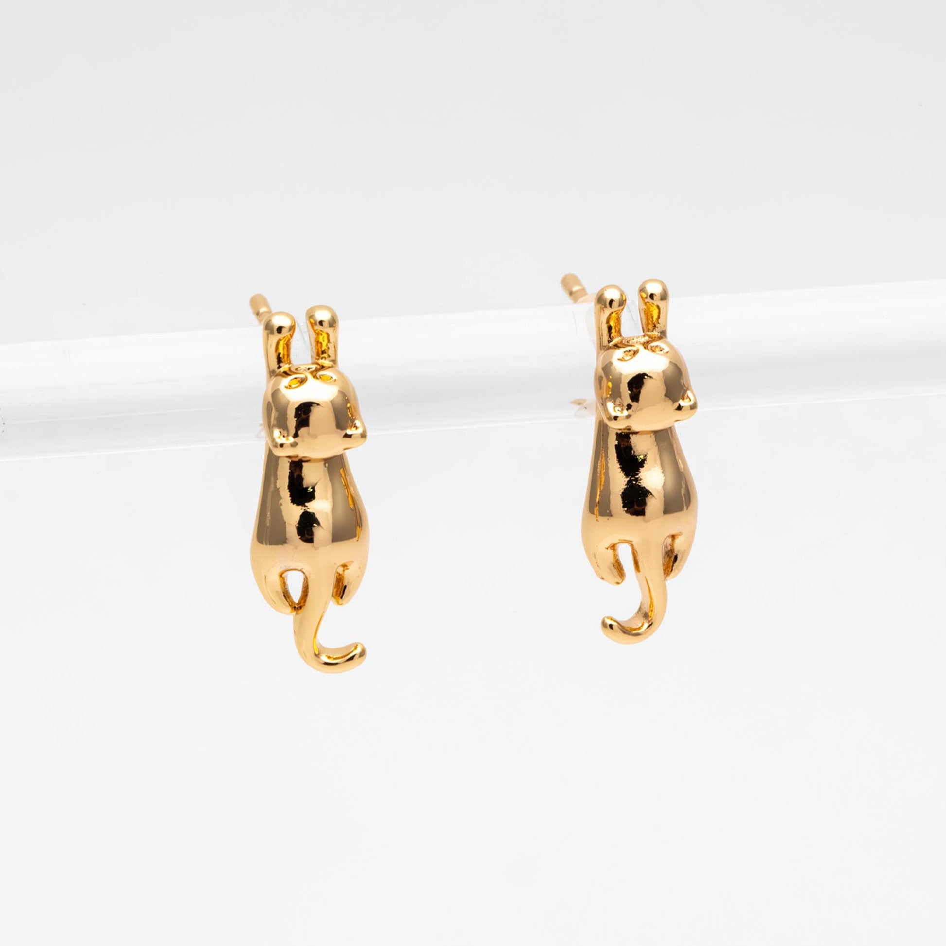 10pcs Gold/ Silver Cat Earrings 16x5mm, Gold/ Rhodium Plated Brass Animal Stud Earrings (GB-4056)