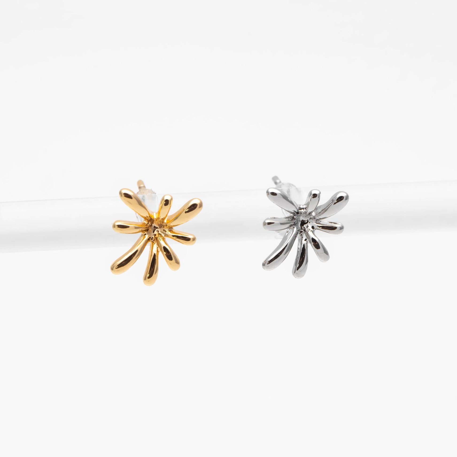 10pcs Gold/ Silver Tone Fireworks Earrings, Gold/ Rhodium Plated Brass, Flower Stud Earrings (GB-4671)