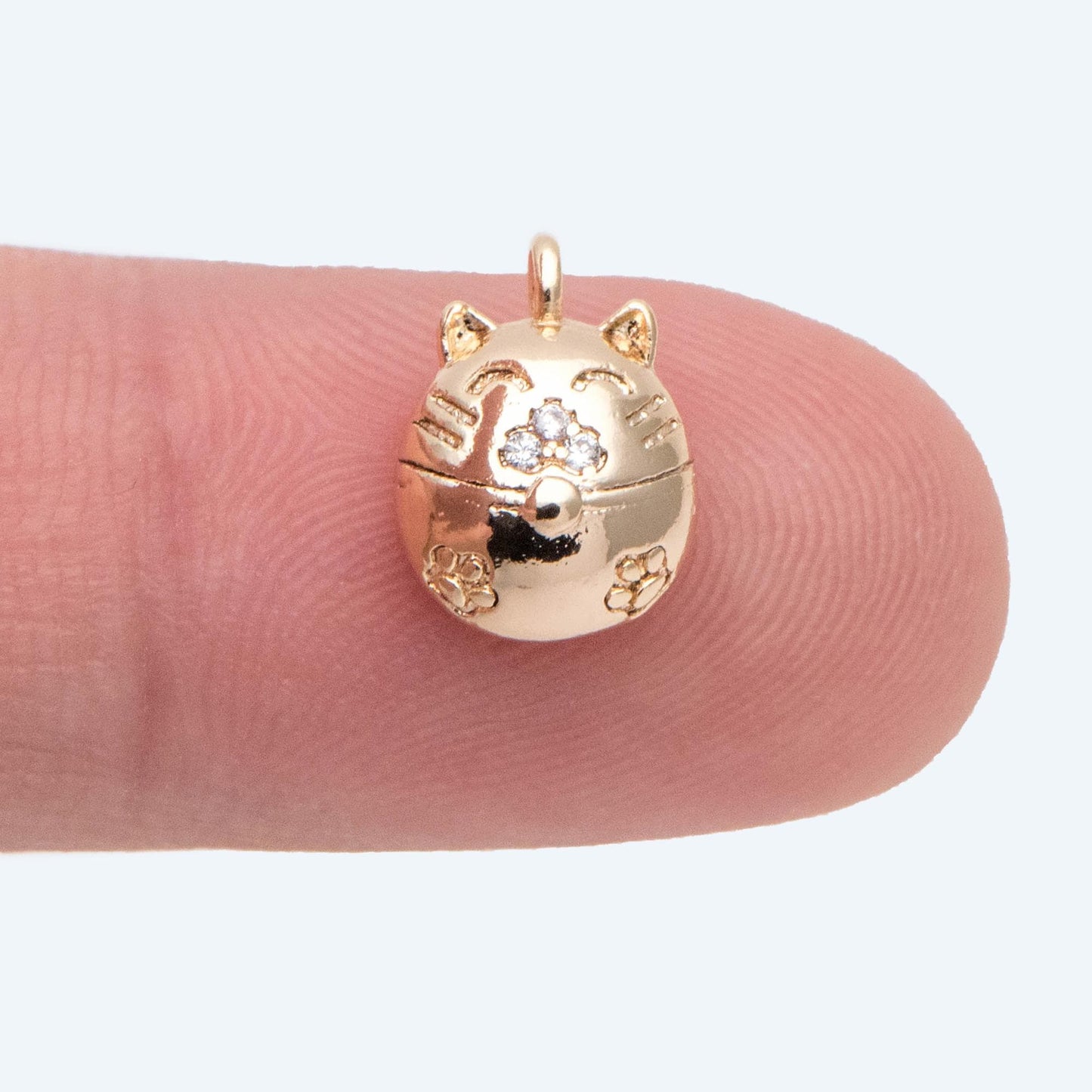 10pcs Gold plated Brass Cat Charms, Lucky Cat Maneki Neko Pendants (GB-2431)