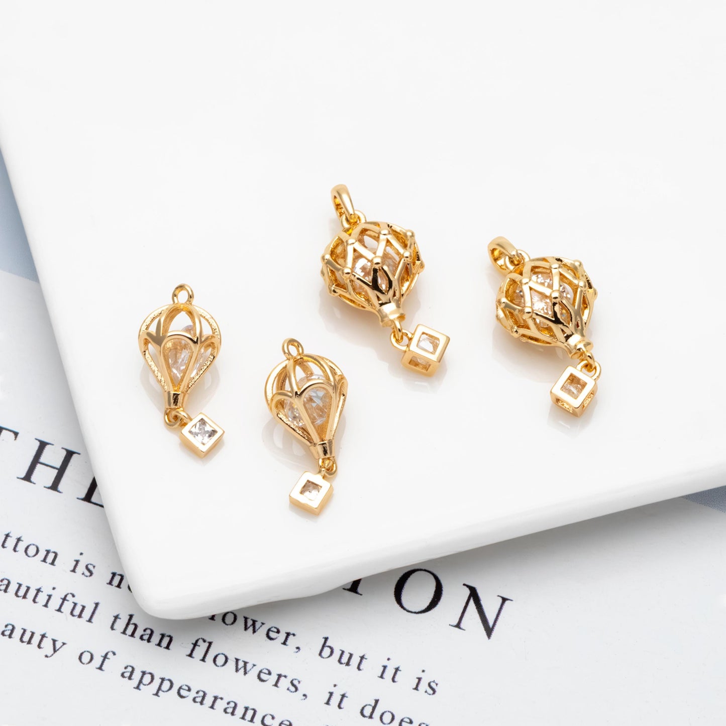4pcs Gold Hot Air Balloon Charms with Cubic Zirconia, Jewelry Making, Diy Material, Jewelry Supplies (GB-3105)
