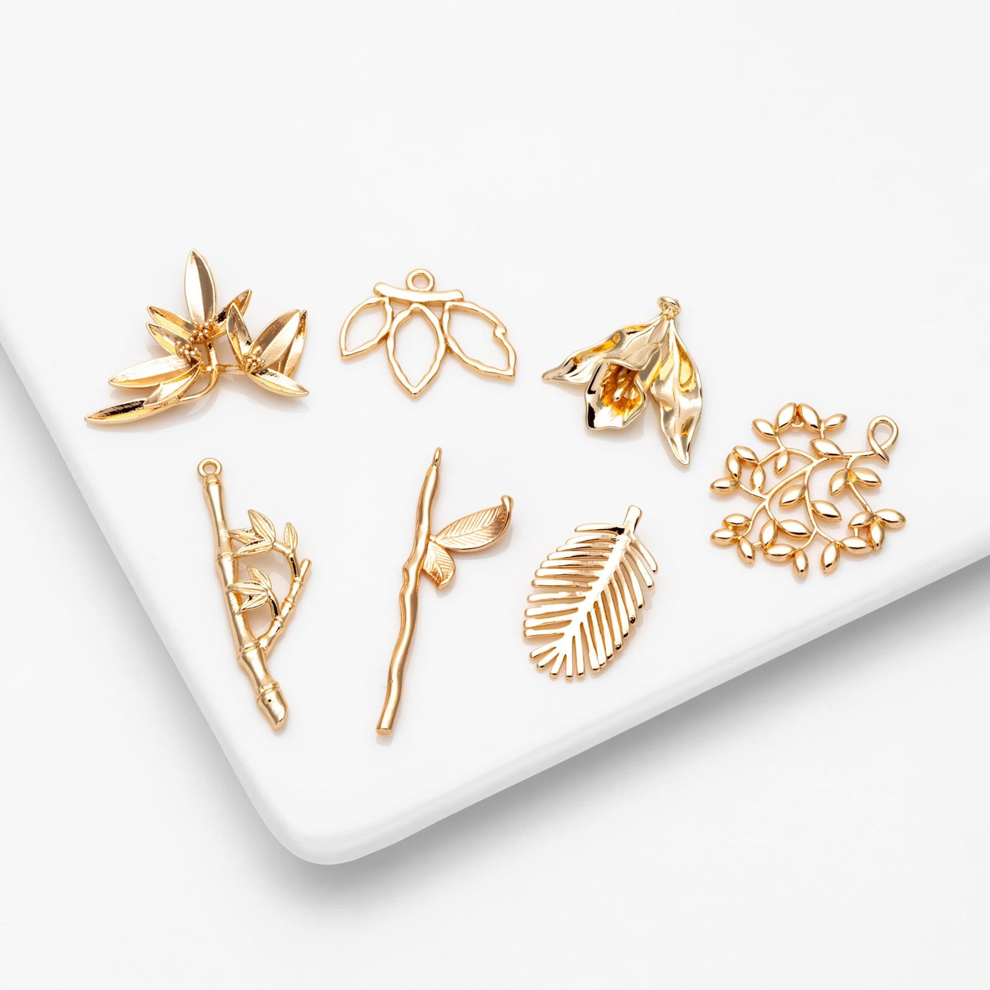 10pcs Gold Leaf Flower Charms , 18K Gold plated Brass, Dainty Earring Pendants (GB-3770)