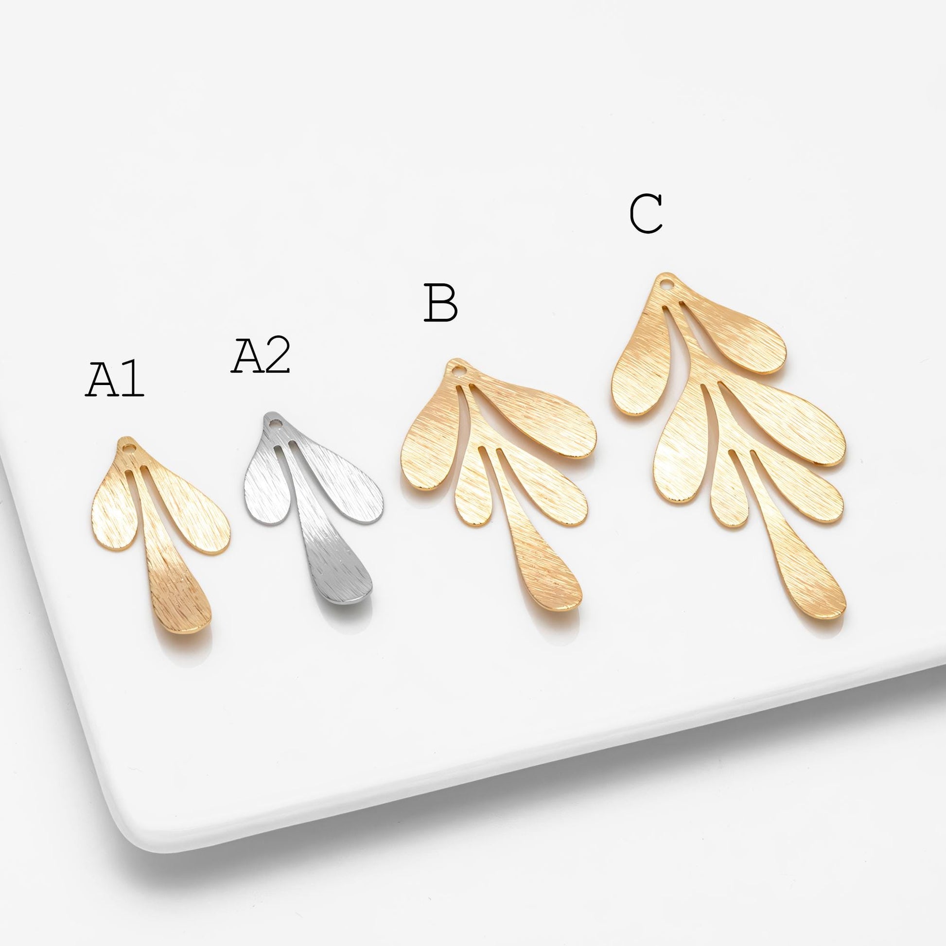 10pcs Brushed Gold/ Silver Leaf Charms , Real Gold/ Rhodium plated Brass, Lead Nickel Free (GB-467)