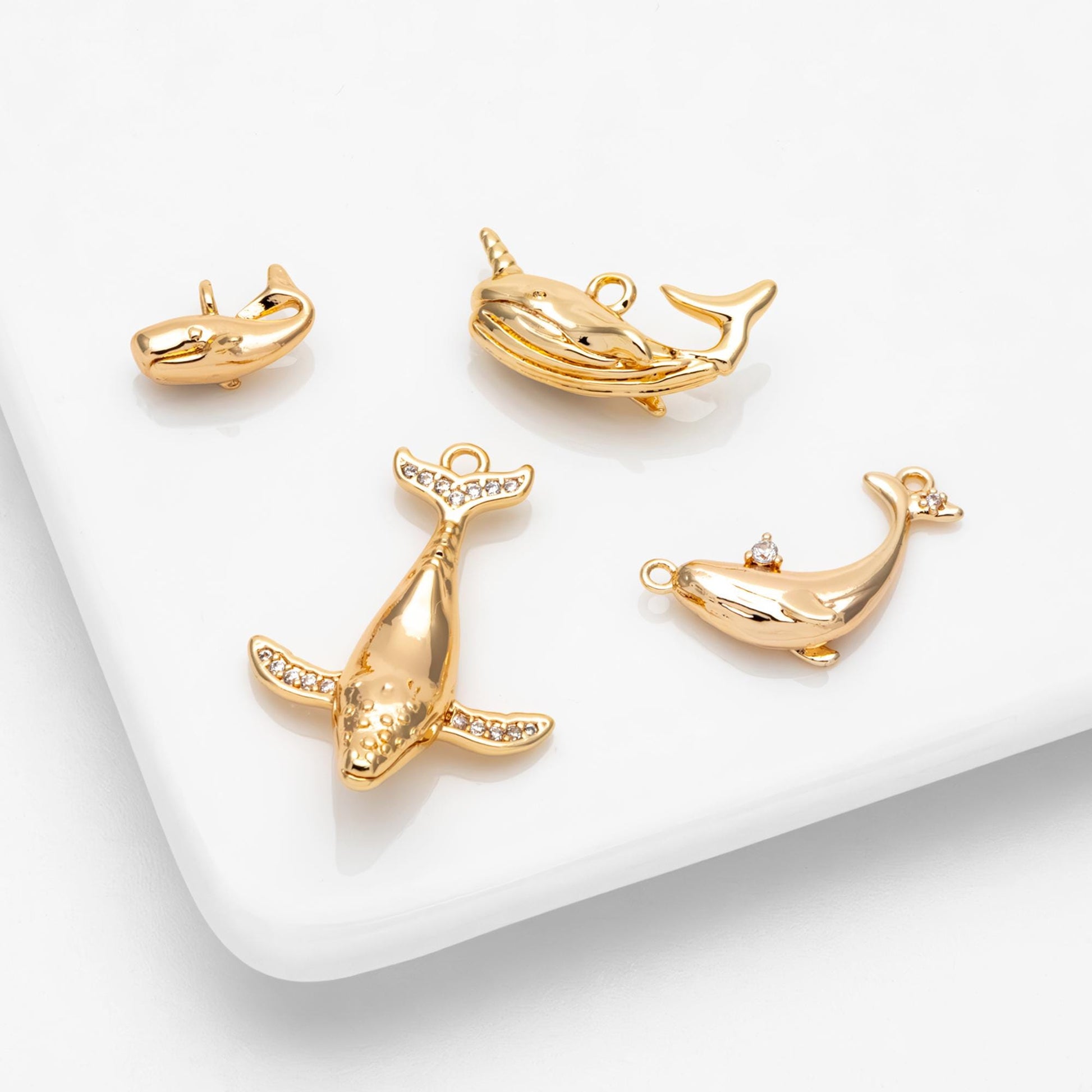 4pcs CZ Pave Gold Whale charm, 18K Real Gold plated Brass, 3D Whale Charm, Whale pendant (GB-2560)