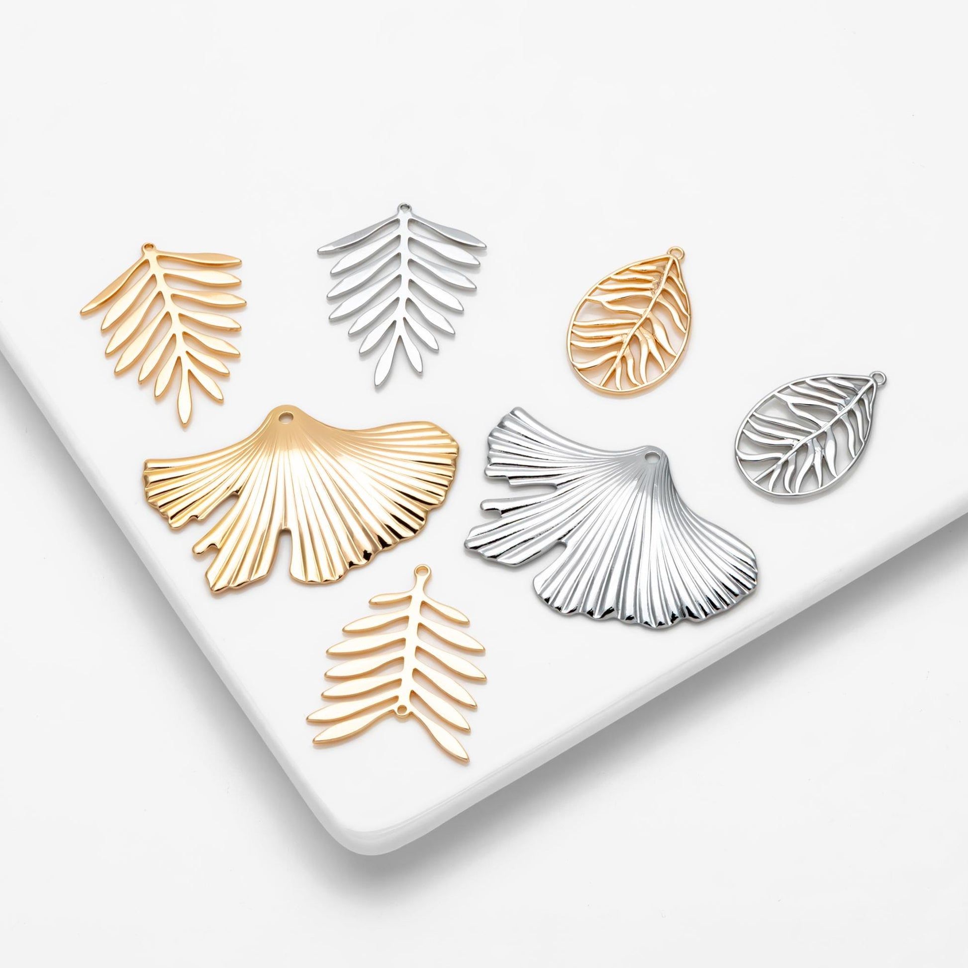 10pcs Gold/ Silver Tone Leaf Charm Pendants, Gold/ Rhodium plated Brass, Lead Nickel Free (GB-3057)