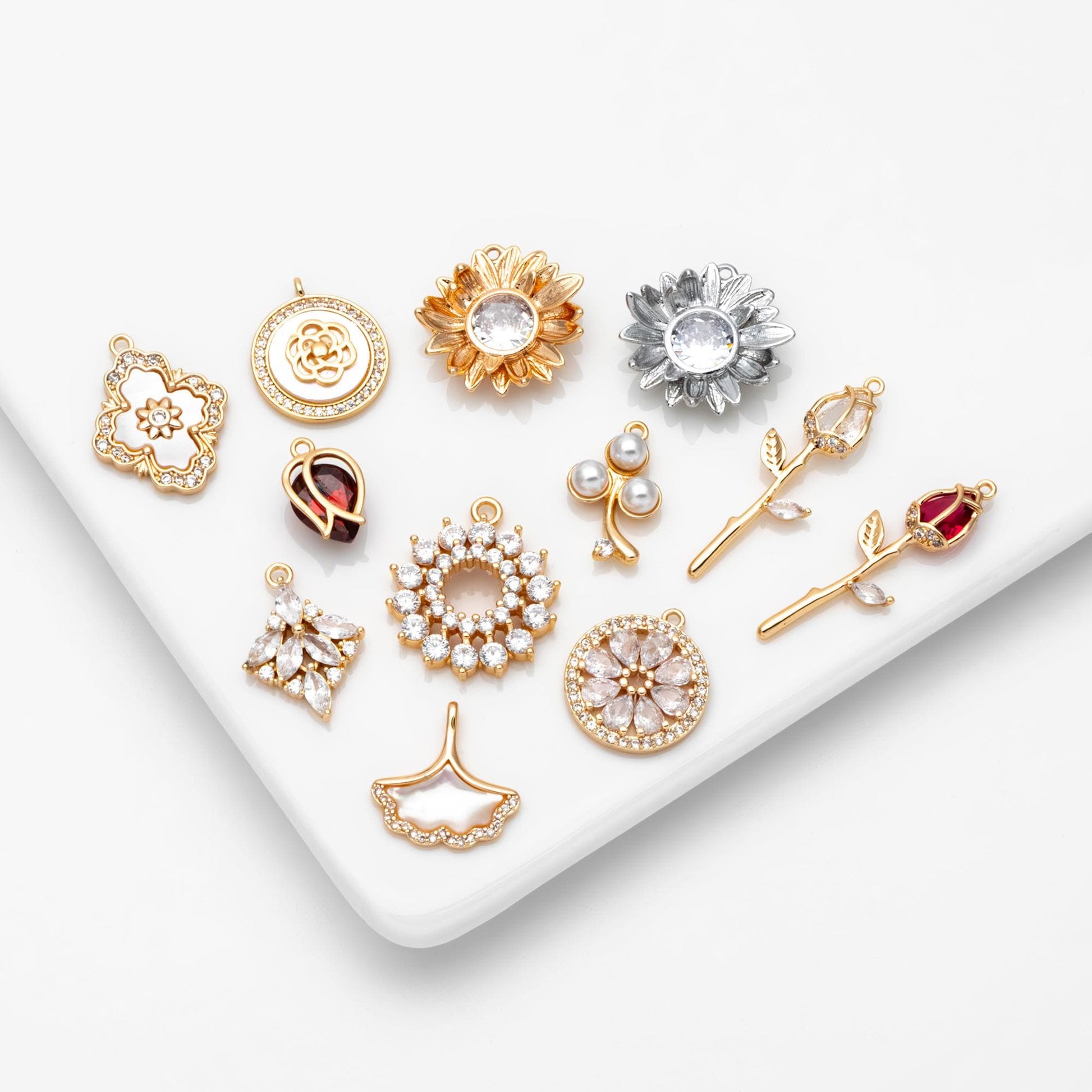 4pcs CZ Pave Flower Charms, 18K Real Gold/ Rhodium plated Brass, Flower Earring Pendants (GB-3579)