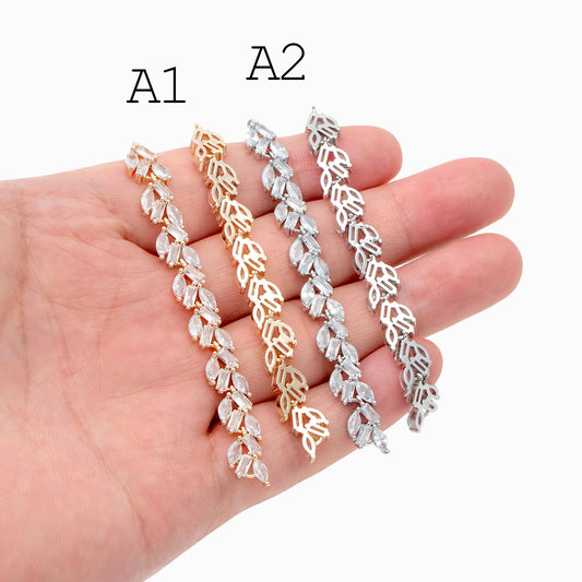 4pcs CZ Pave Gold/ Silver Tone Leaf Charm Connector , Gold/ Rhodium plated Brass, Cubic Zirconia Setting Diy Supplies (#GB-3669)