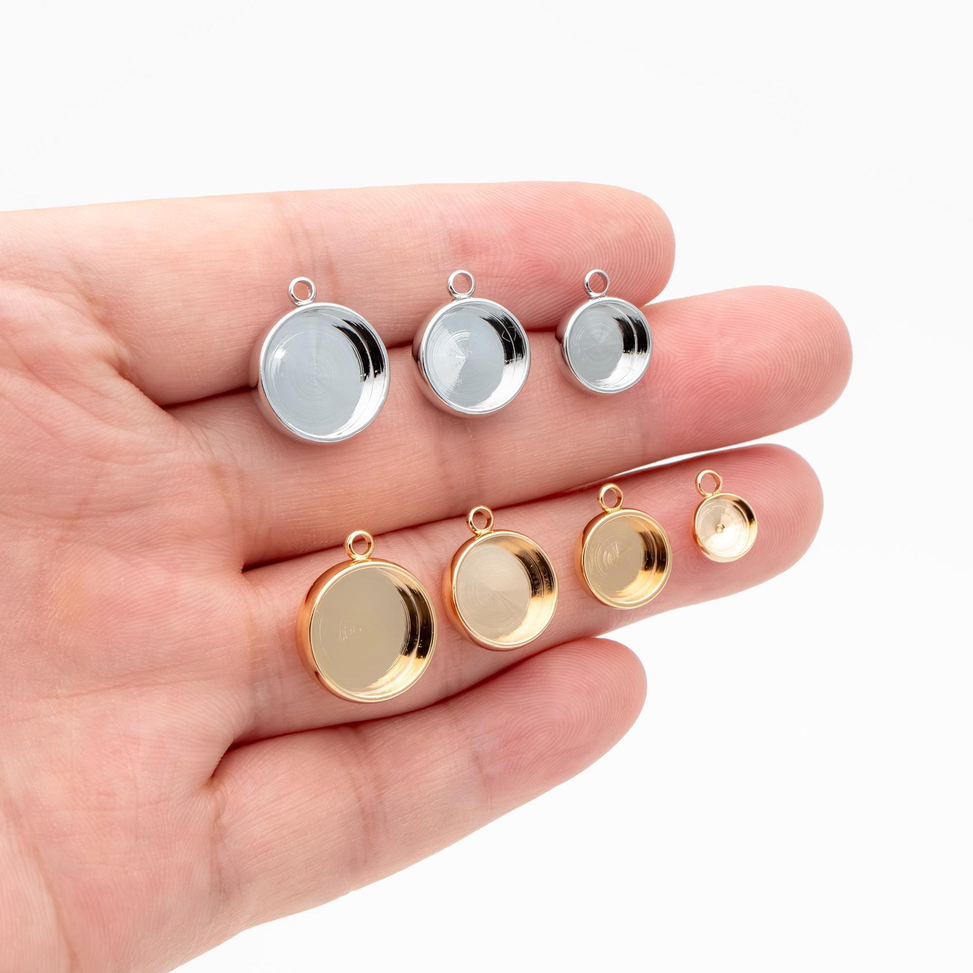 10pcs Gold/ Silver tone Bezel Setting, Round Blank Charm Pendants, inner 8/ 10/ 12mm, Gold/ Rhodium plated Brass Cabochon Base (GB-1748)