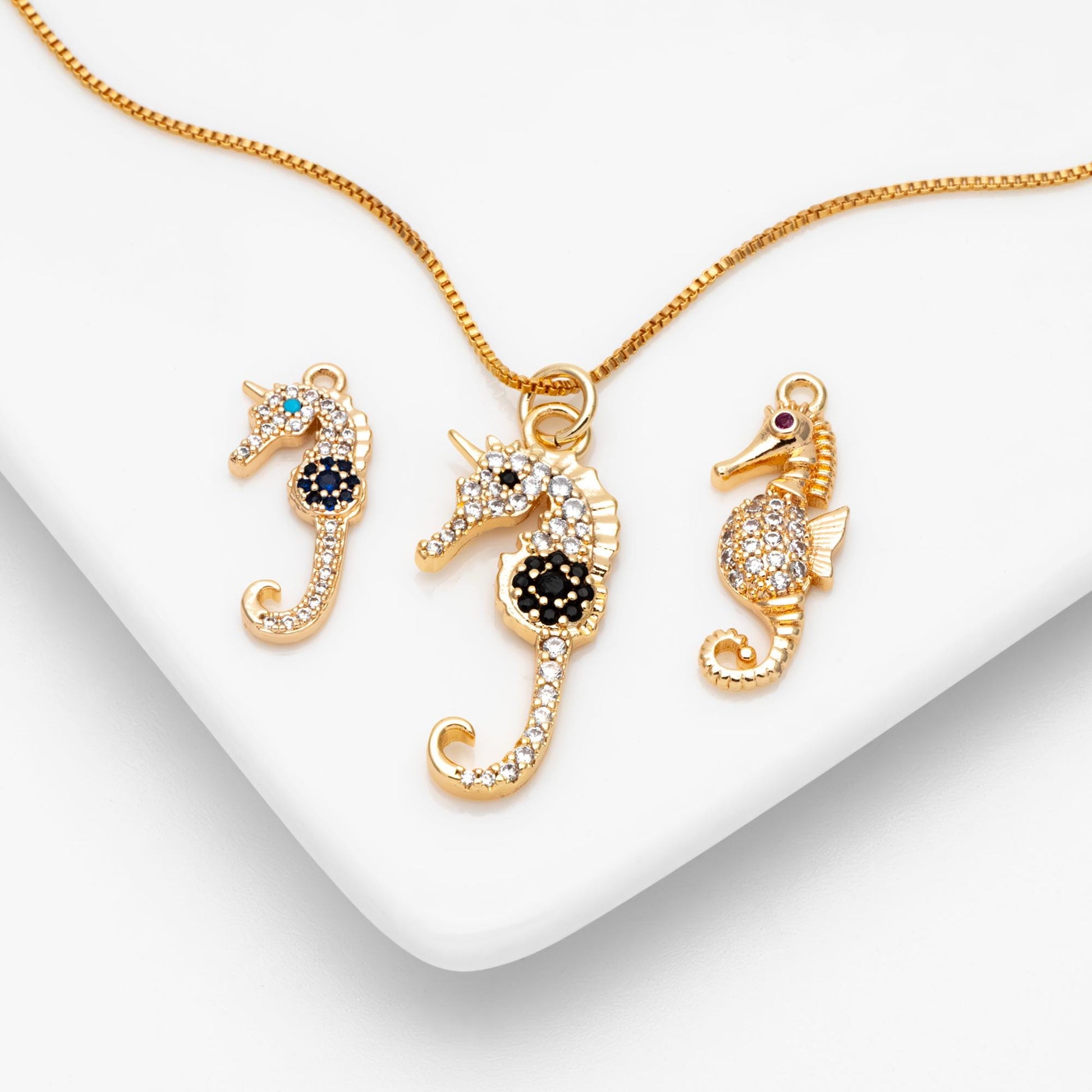 4pcs CZ Pave Seahorse Charm, Hippocampus Pendants for Necklace/ Earrings, DIY Supplies Wholesale (GB-2502)