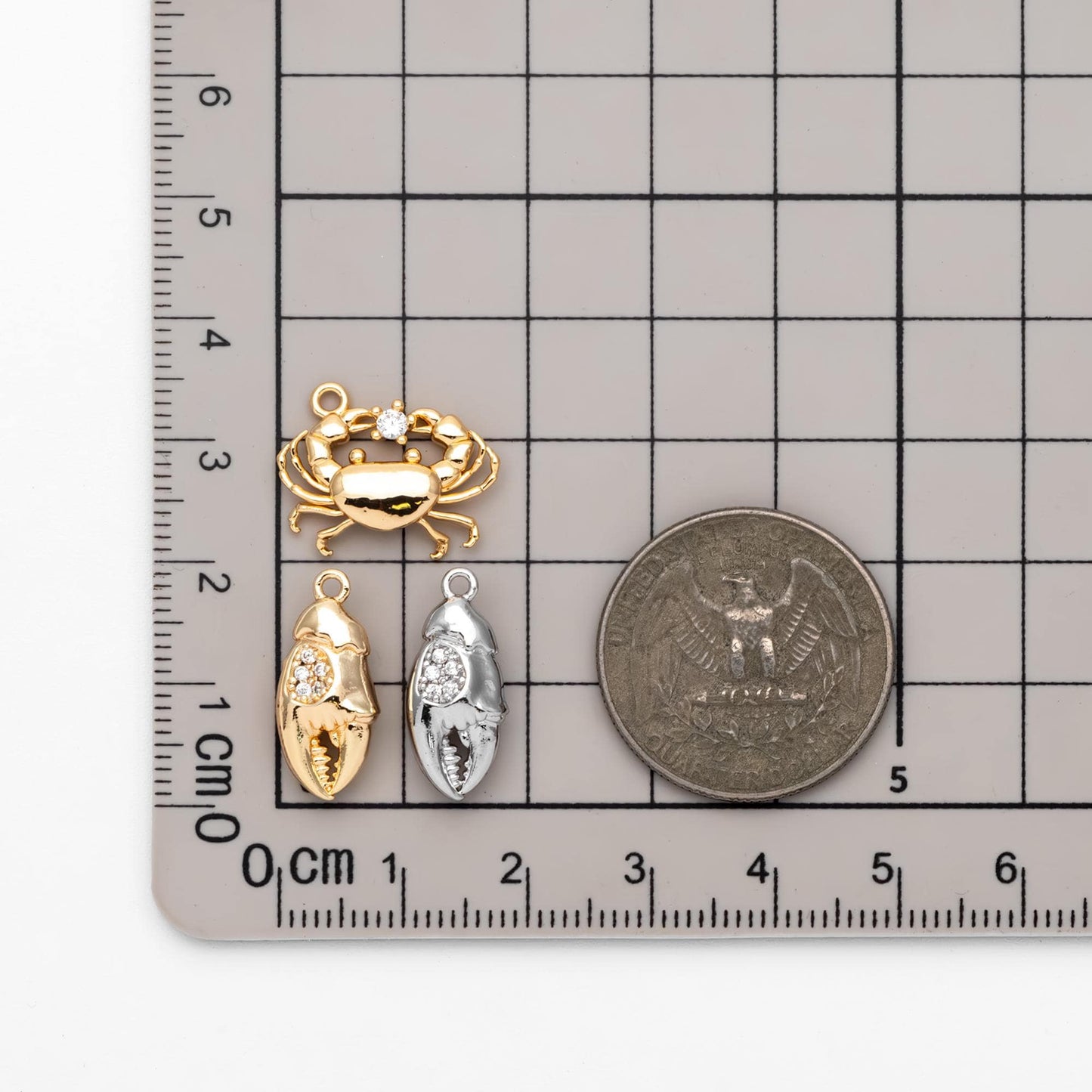 4pcs Gold/ Silver Tone Crab Claw Charms, Crab Charms, 18K Gold/ Rhodium plated Brass, Dainty Beach Jewelry (GB-4601)