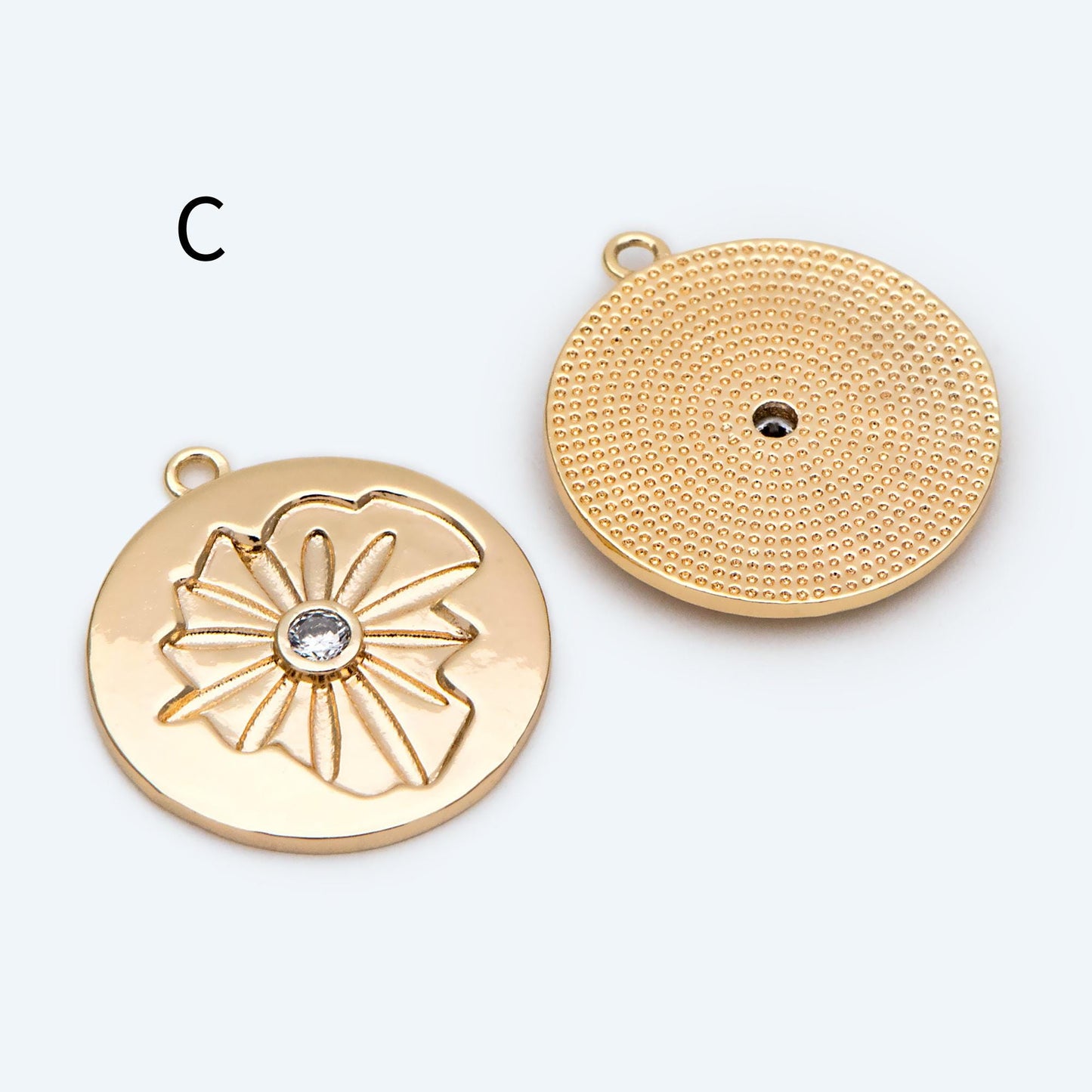 4pcs Gold Round Sun Charms , 18K Gold plated Brass, Disk Sun Pendants (GB-1232)