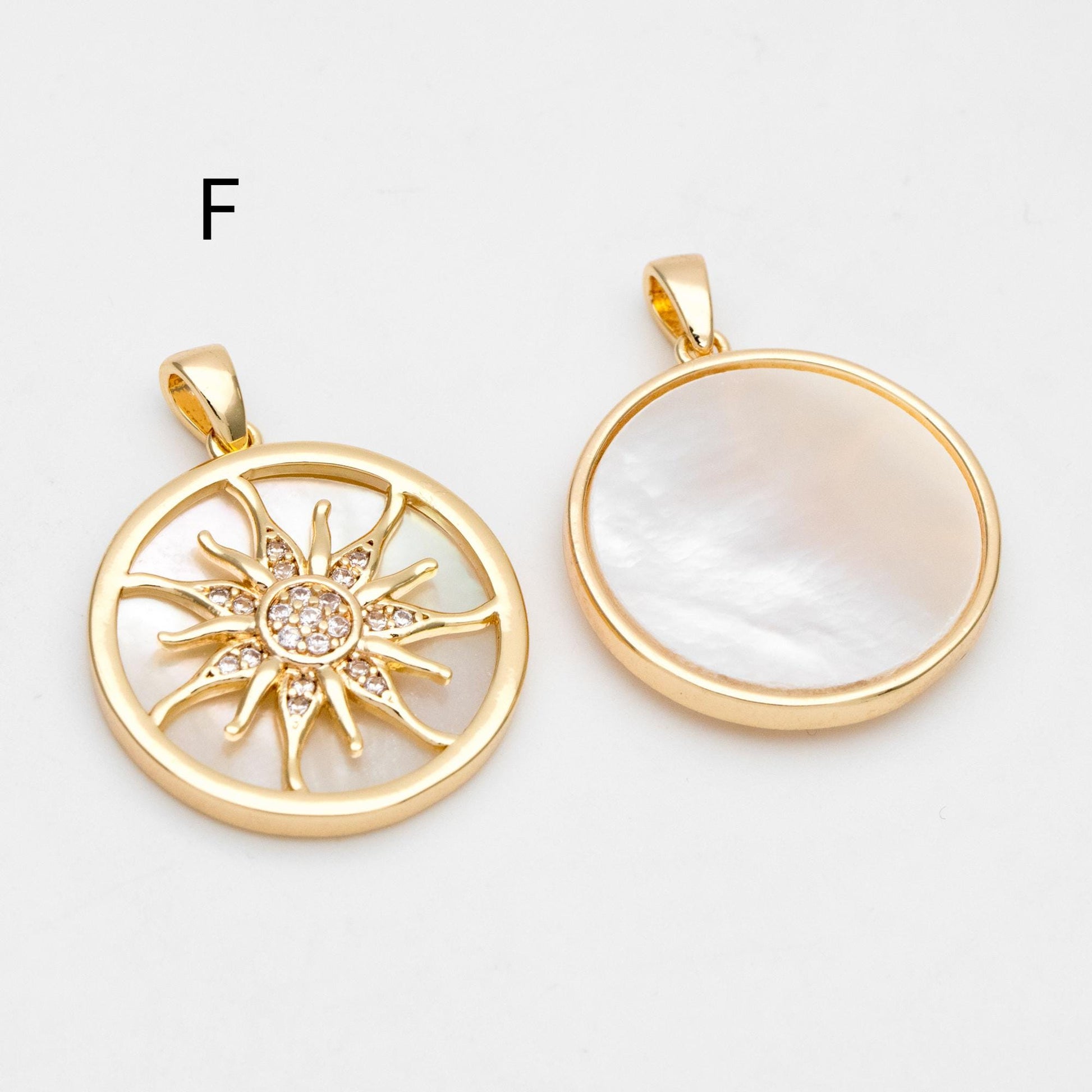 4pcs CZ Pave Gold/ Silver Sun Charms, 18K Gold/ Rhodium plated Brass, Sun Pendants (GB-2259)