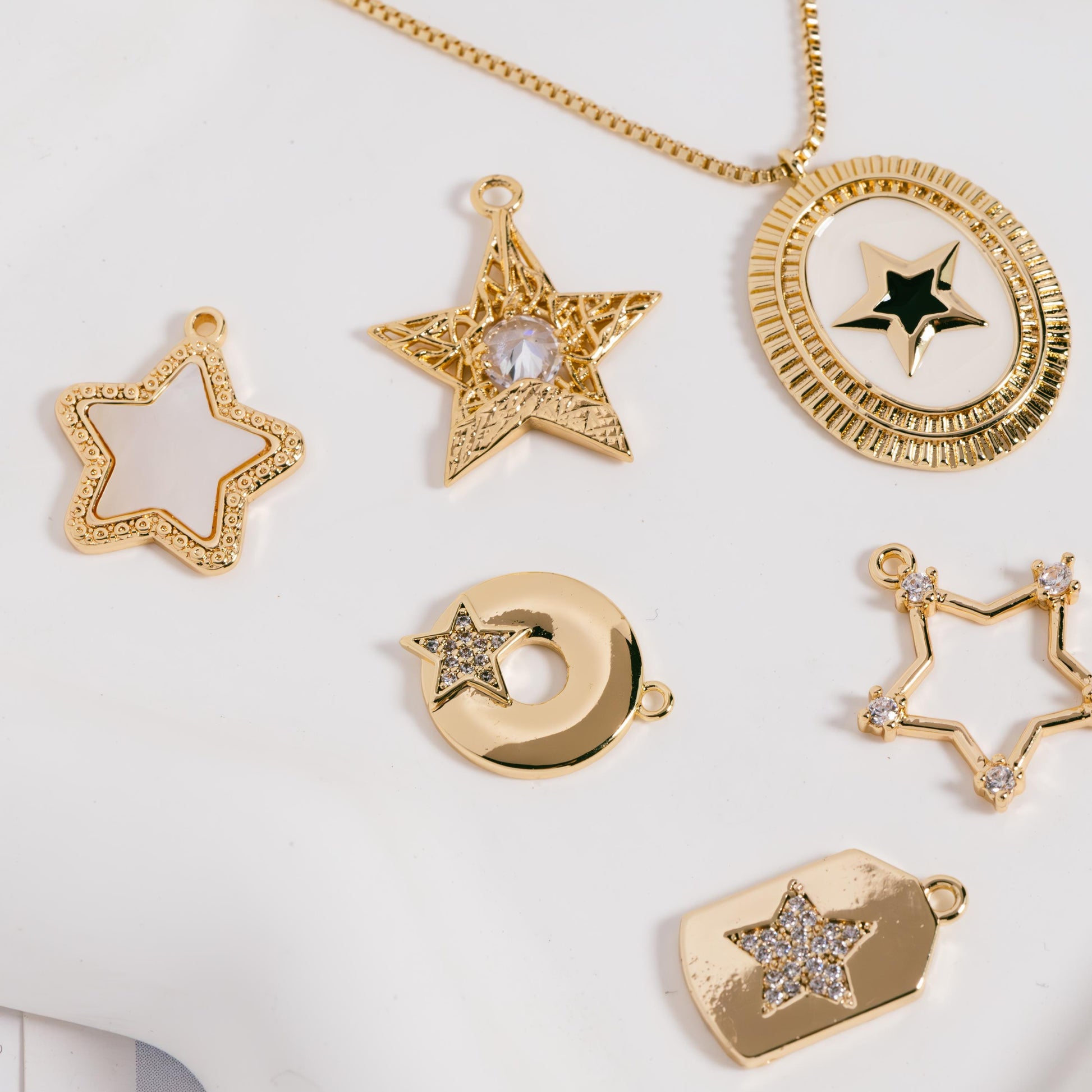 4pcs Gold Star Charm, Earring Findings, Jewelry Making, Diy Material, Jewelry Supplies (GB-2900)