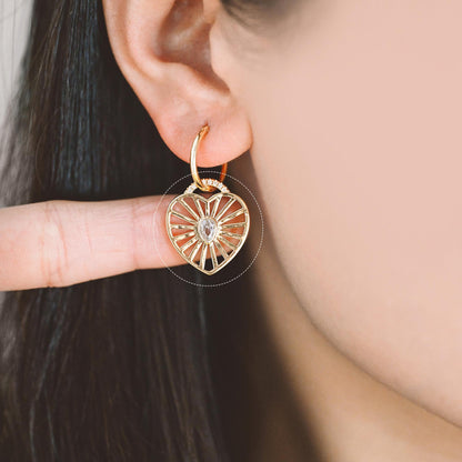 4pcs Gold/ Silver Tone Heart Pendants, 18K Gold/ Rhodium plated Brass, Dainty Heart Charms (GB-1964)