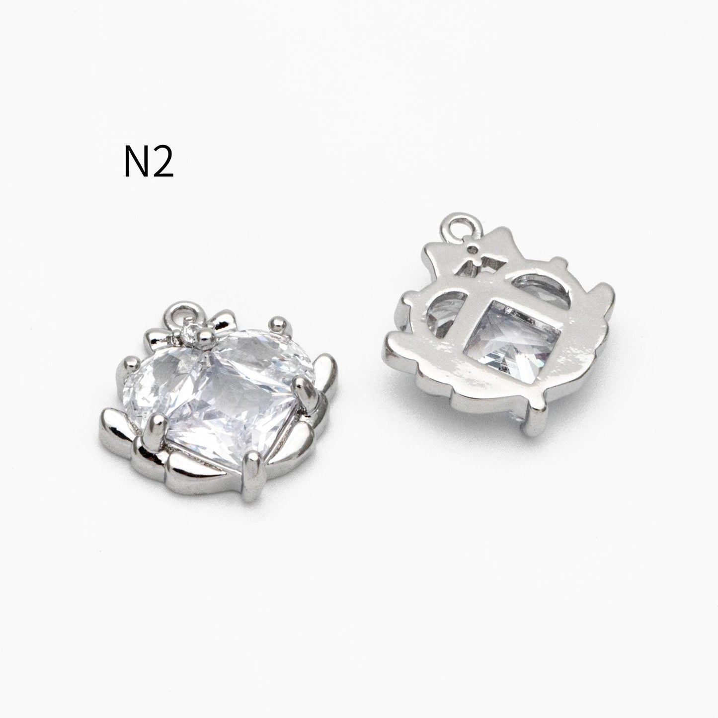 4pcs Gold/ Silver Tone Heart Charms, 18K Gold/ Rhodium plated Brass, Dainty Heart Pendants (GB-2782)