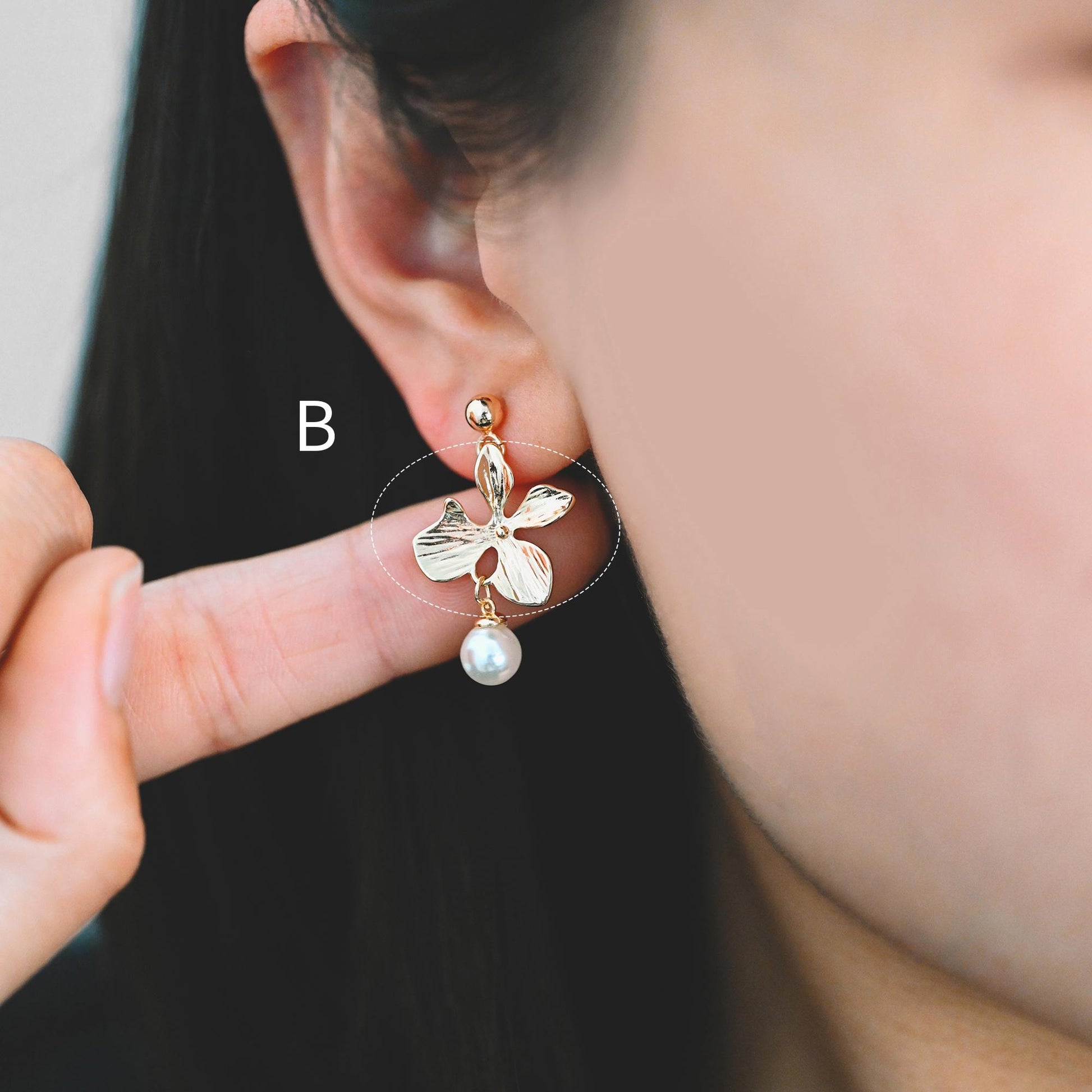 10pcs Gold Leaf Charm Connectors , Real Gold plated Brass, Leaf Pendant with Two Loops (GB-4391)