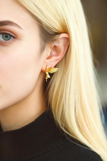 4pcs Matte Gold Hummingbird Earrings, Half Drilled Pearl Mounts, Pearl Earring Settings (GB-4526)