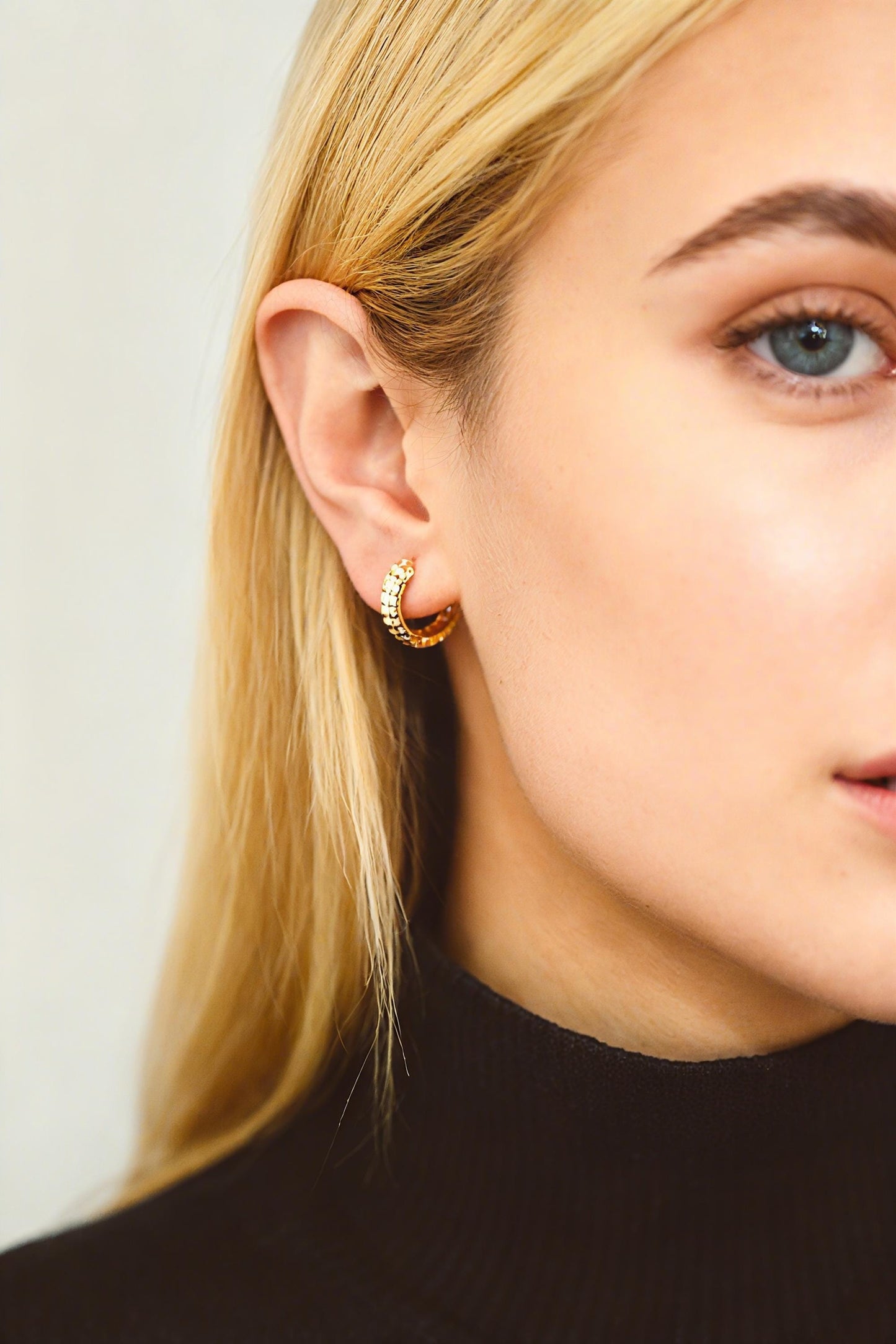 10pcs Gold/ Silver Tone Hammered Circle Hoop Earrings, 18K Gold/ Rhodium plated Brass, Minimalist Huggie Earrings (GB-4541)