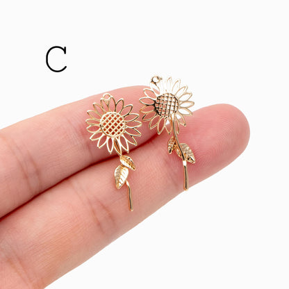 10pcs Gold Flower Leaf Charms, 18K Gold plated Brass, Dainty Earring Pendants (GB-4425)