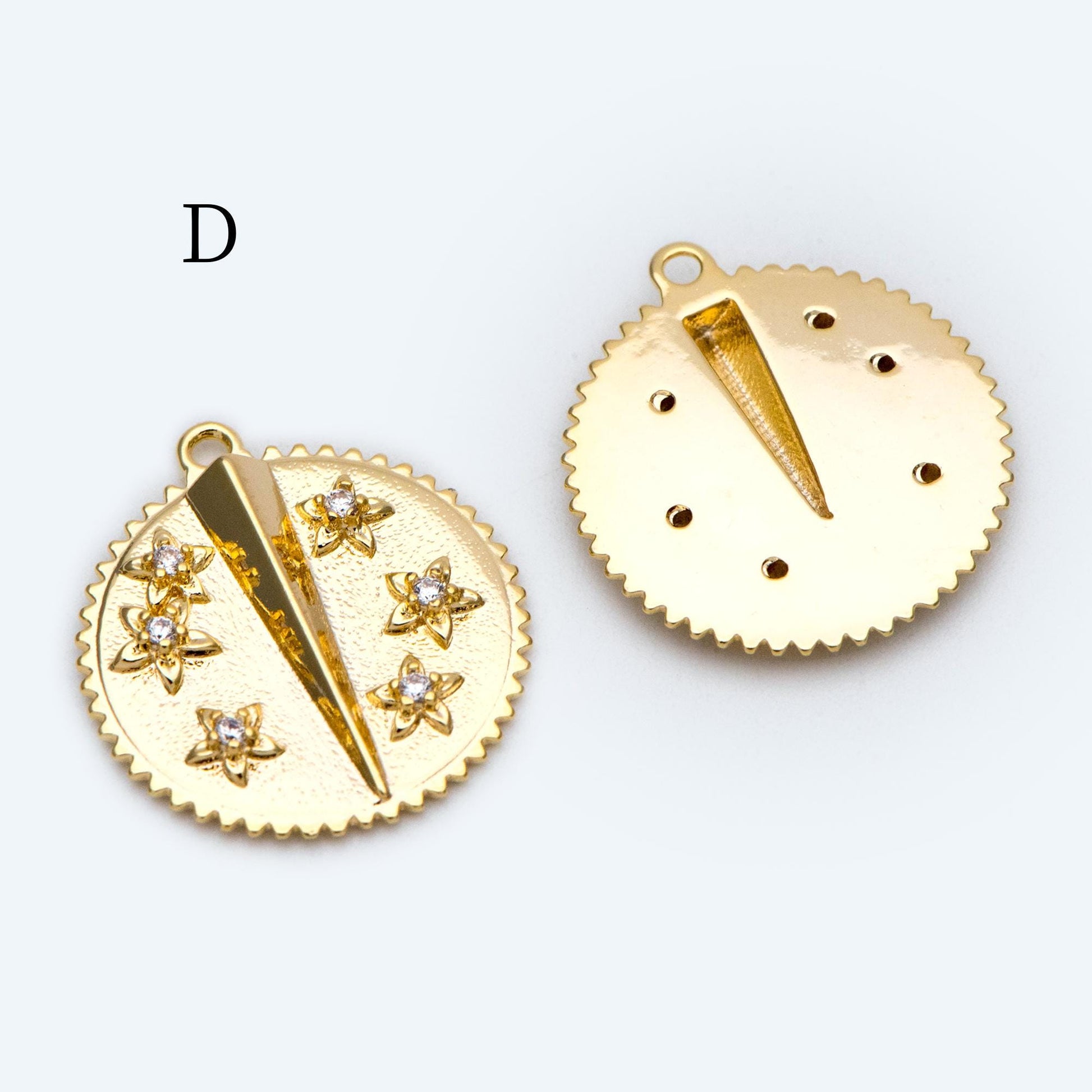 4pcs Gold Flower Charms, 18K Gold plated Brass, Flower Earring Pendants (GB-1281)