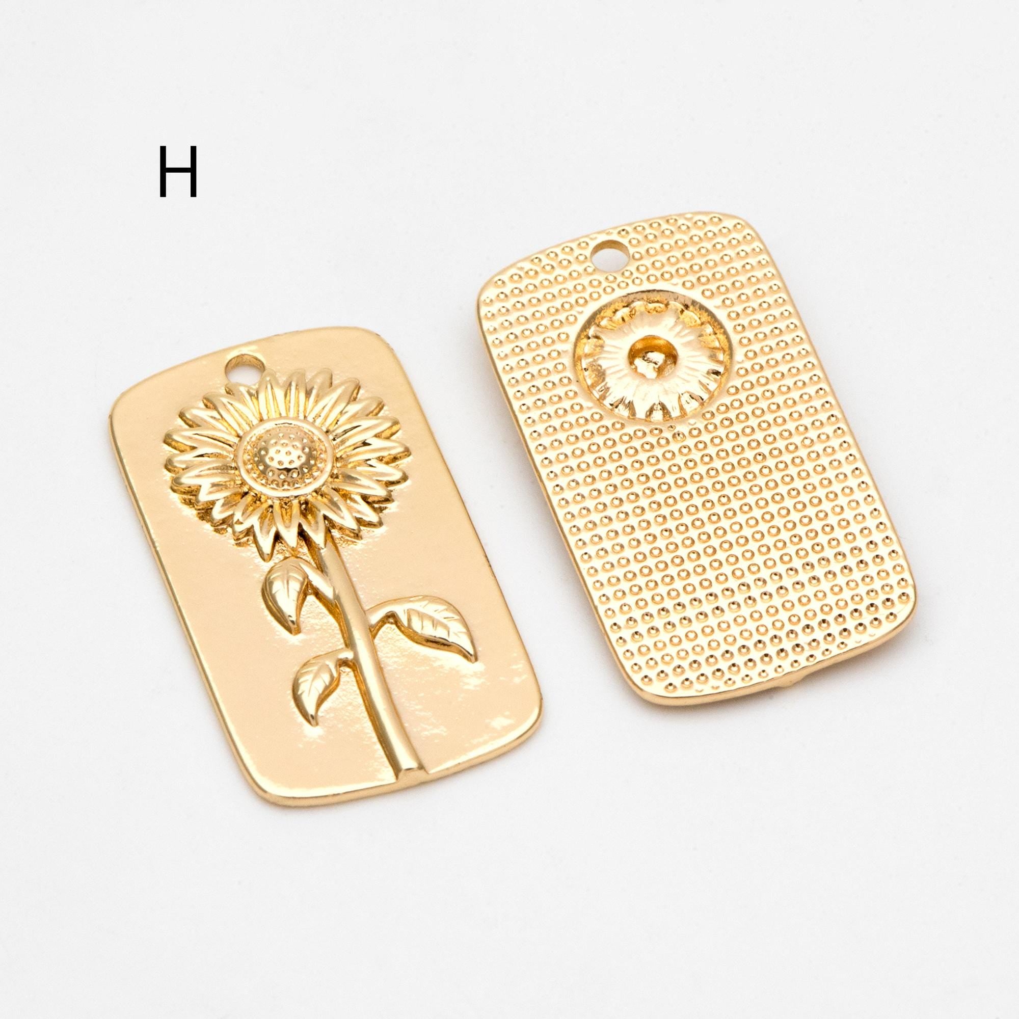 4pcs Gold Flower Charms, 18K Gold plated Brass, Flower Earring Pendants (GB-1281)