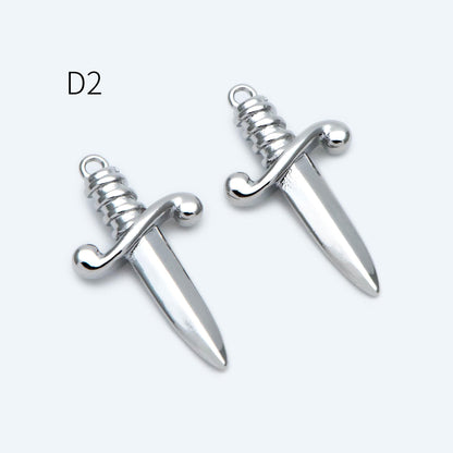10pcs Gold/ Silver Tone Dirk Charm, Weapon Charm, Sword Charm, Dagger Charm (GB-2185)