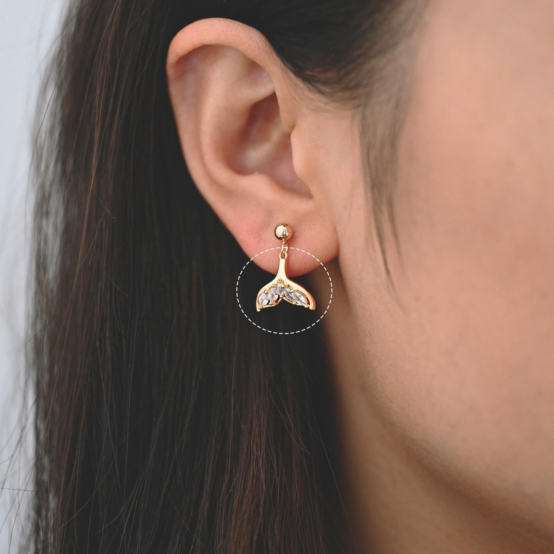 4pcs Gold Whale Tail Charms , Real Gold plated Brass, Mermaid Tail Pendants (GB-1156)