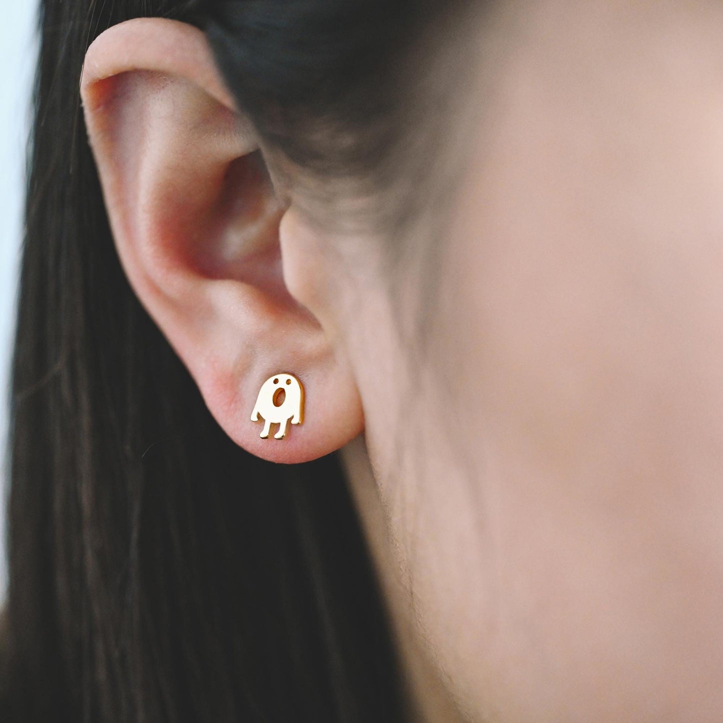 10pcs Gold Halloween Earrings , Gold Plated Brass Ghost Stud Earrings (GB-3312)