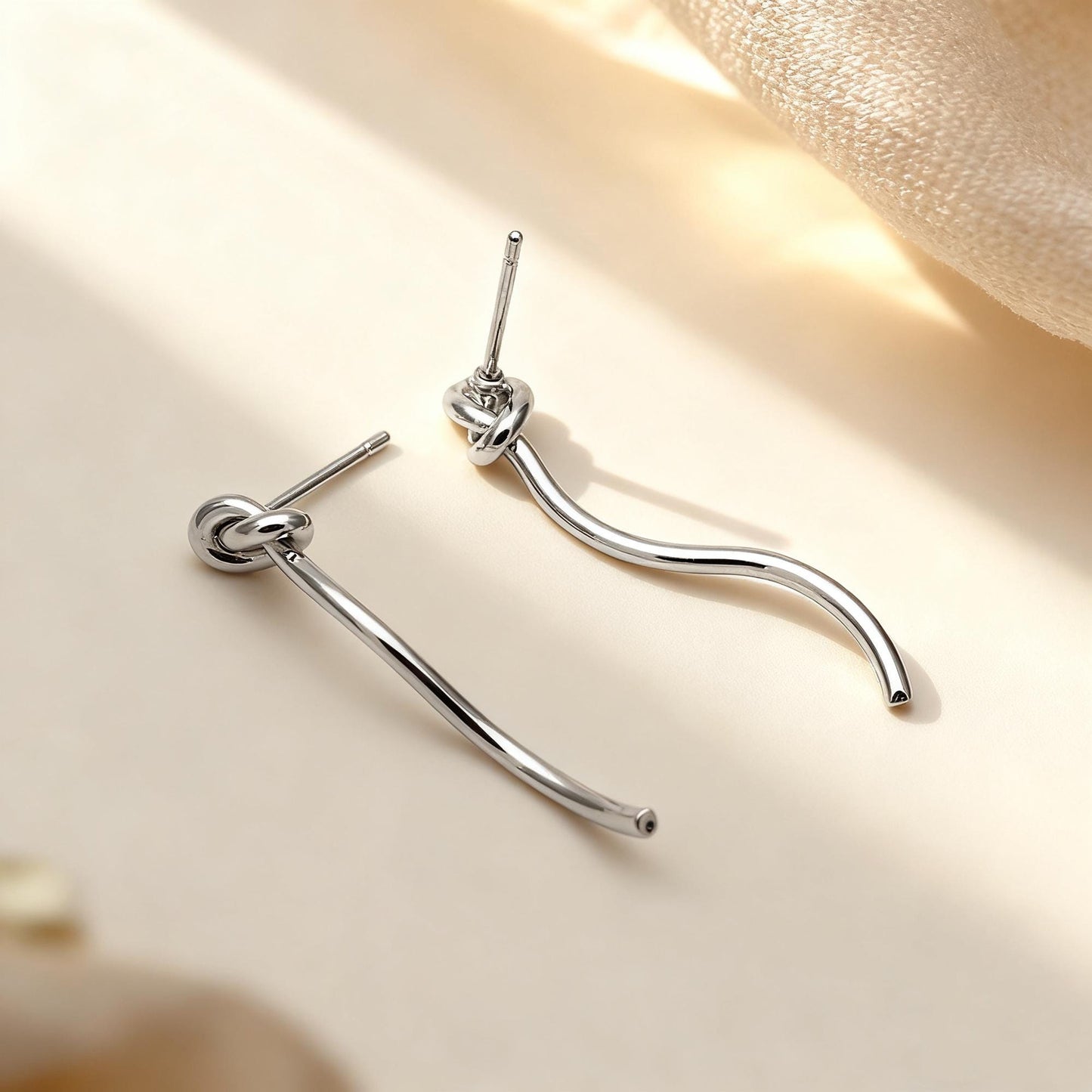 10pcs Silver Tone Knot Stud Earrings, Rhodium plated Brass, Minimalist Stud Earrings (GB-4693)