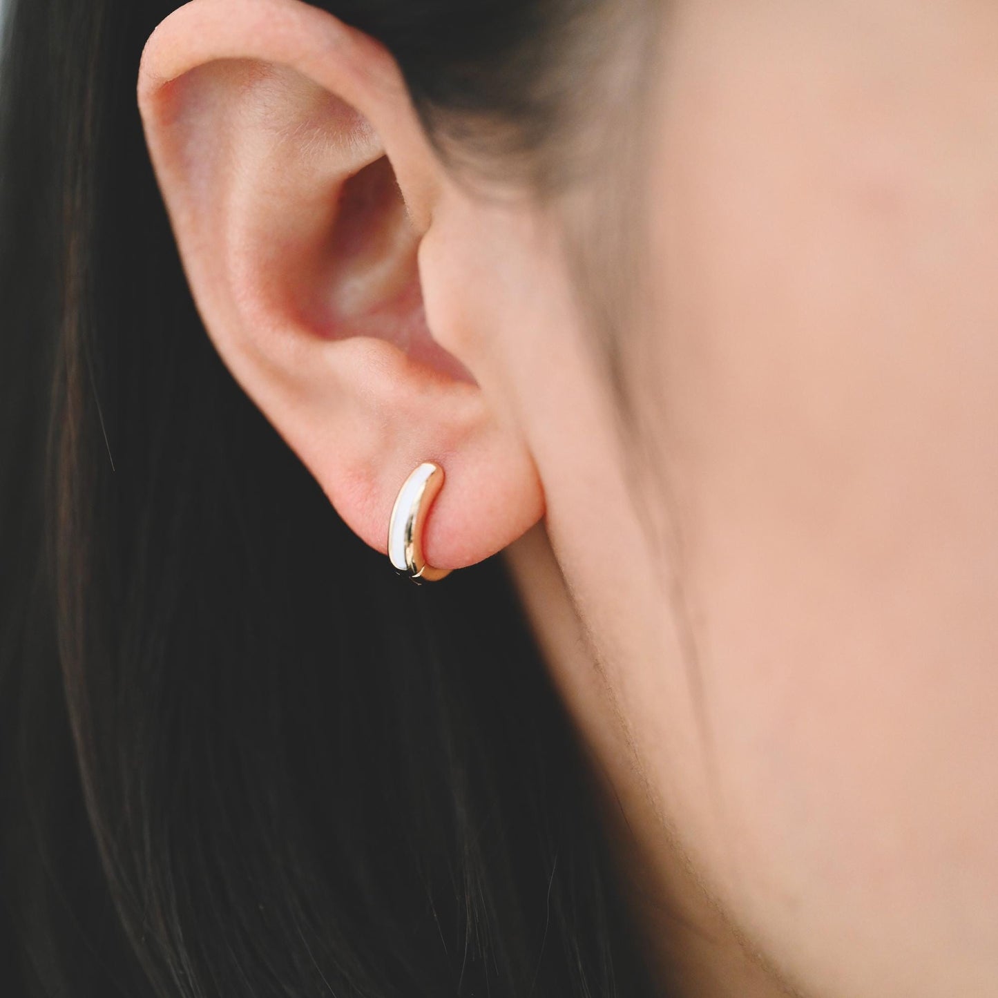 4pcs Enamel Hoop Earrings, 18K Gold plated Brass, Minimalist Circle Huggies (GB-3717)